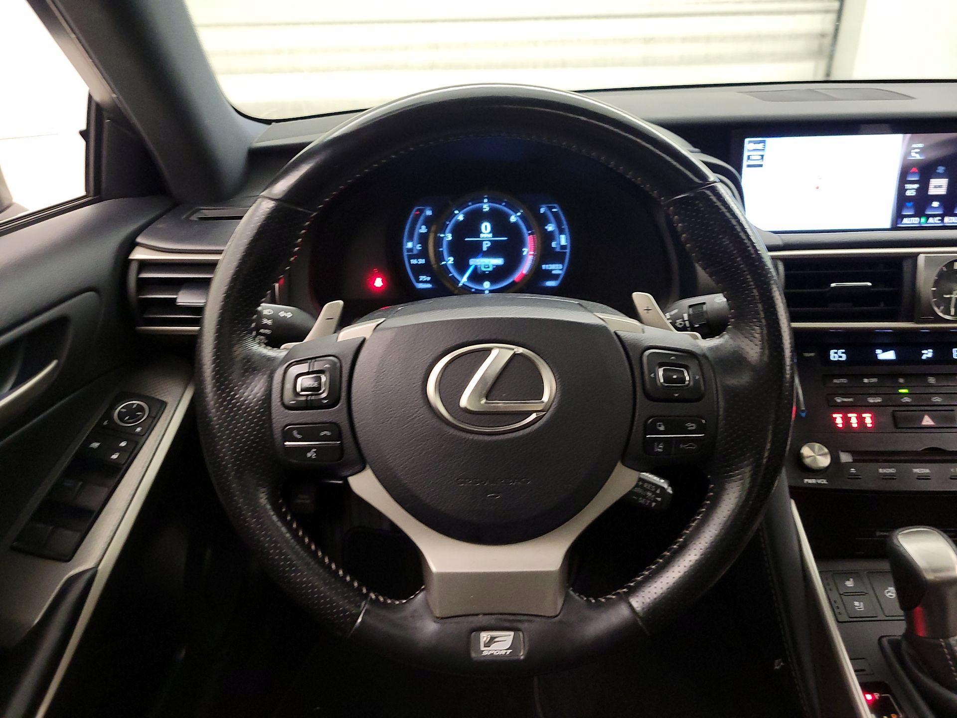 Thumbnail: 2017 Lexus IS - 10