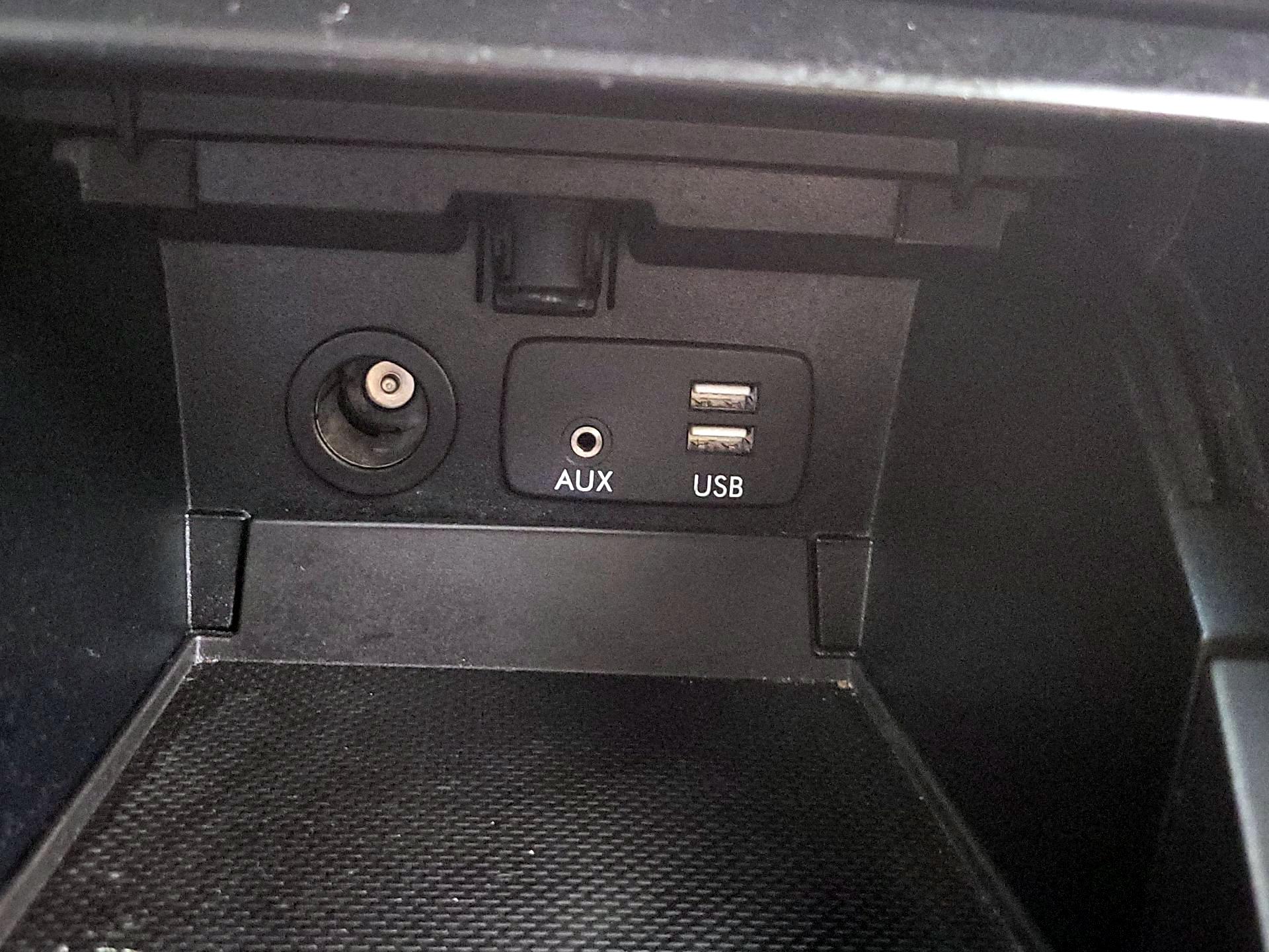 Thumbnail: 2017 Subaru Legacy - 18