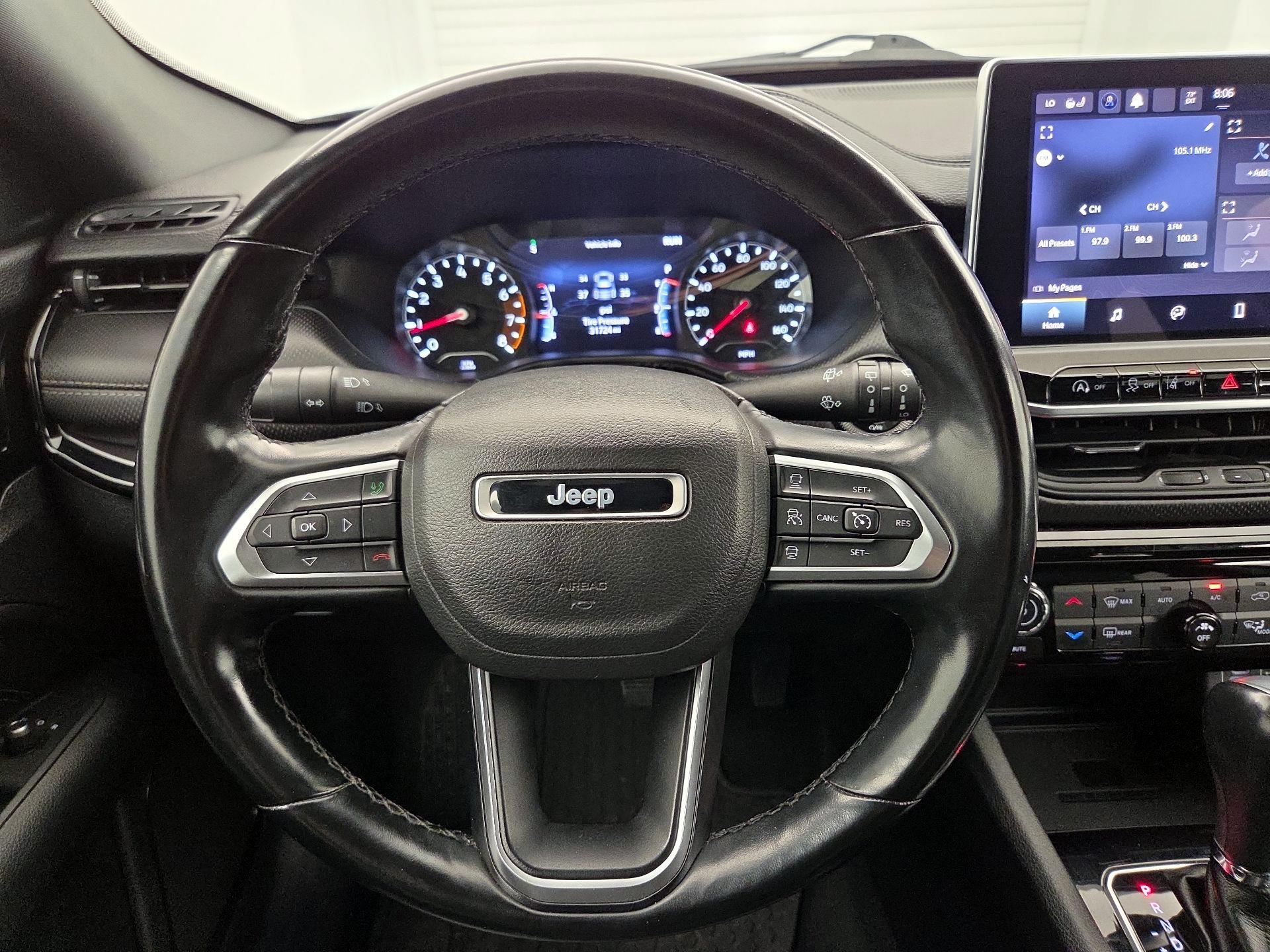 Thumbnail: 2022 Jeep Compass - 10