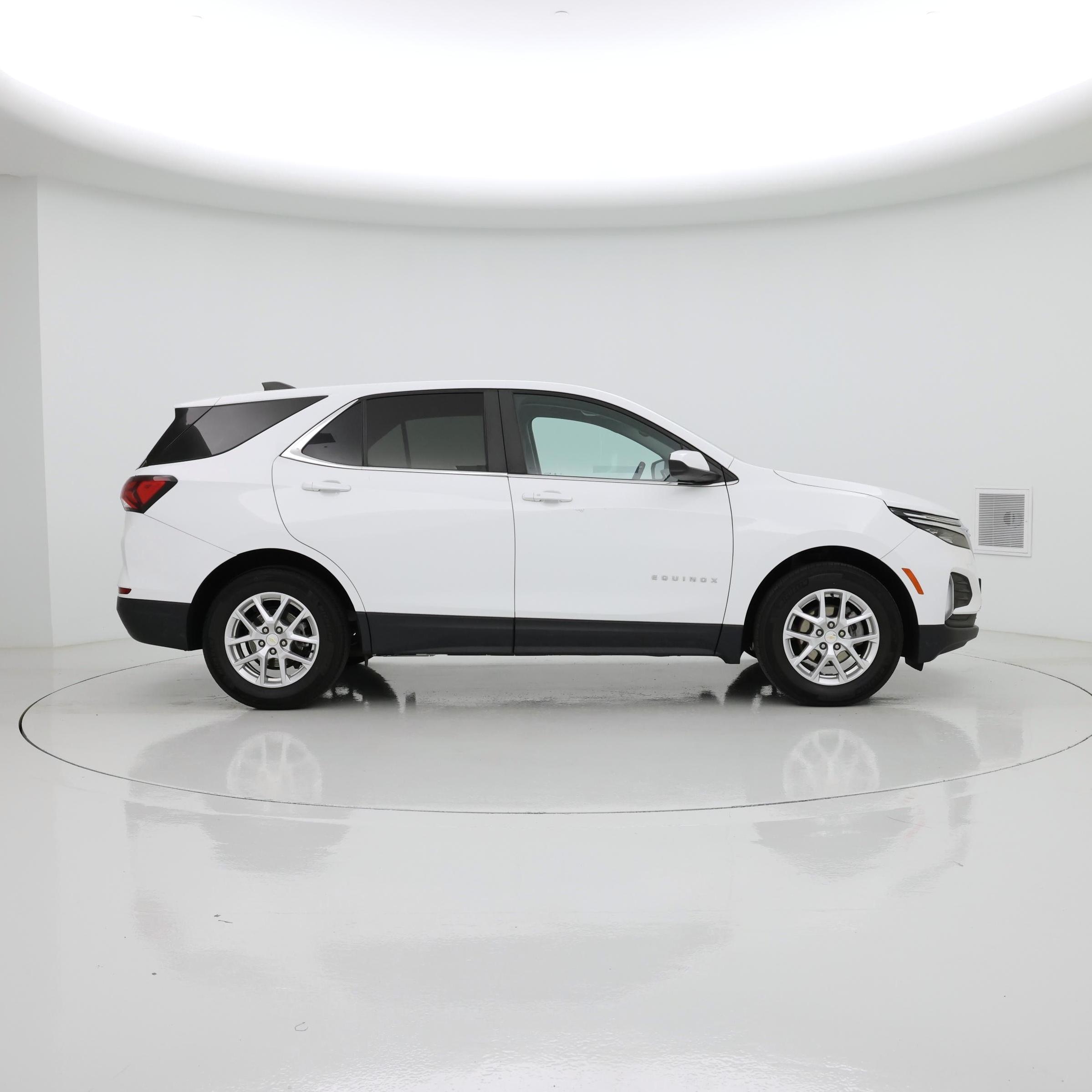 Thumbnail: 2023 Chevrolet Equinox - 7