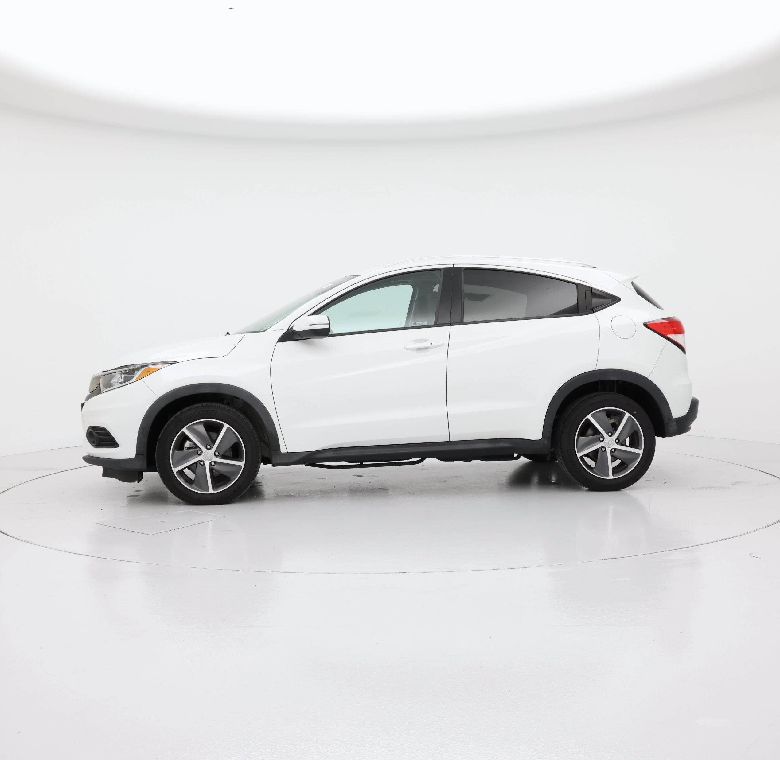 Thumbnail: 2021 Honda HR-V - 3