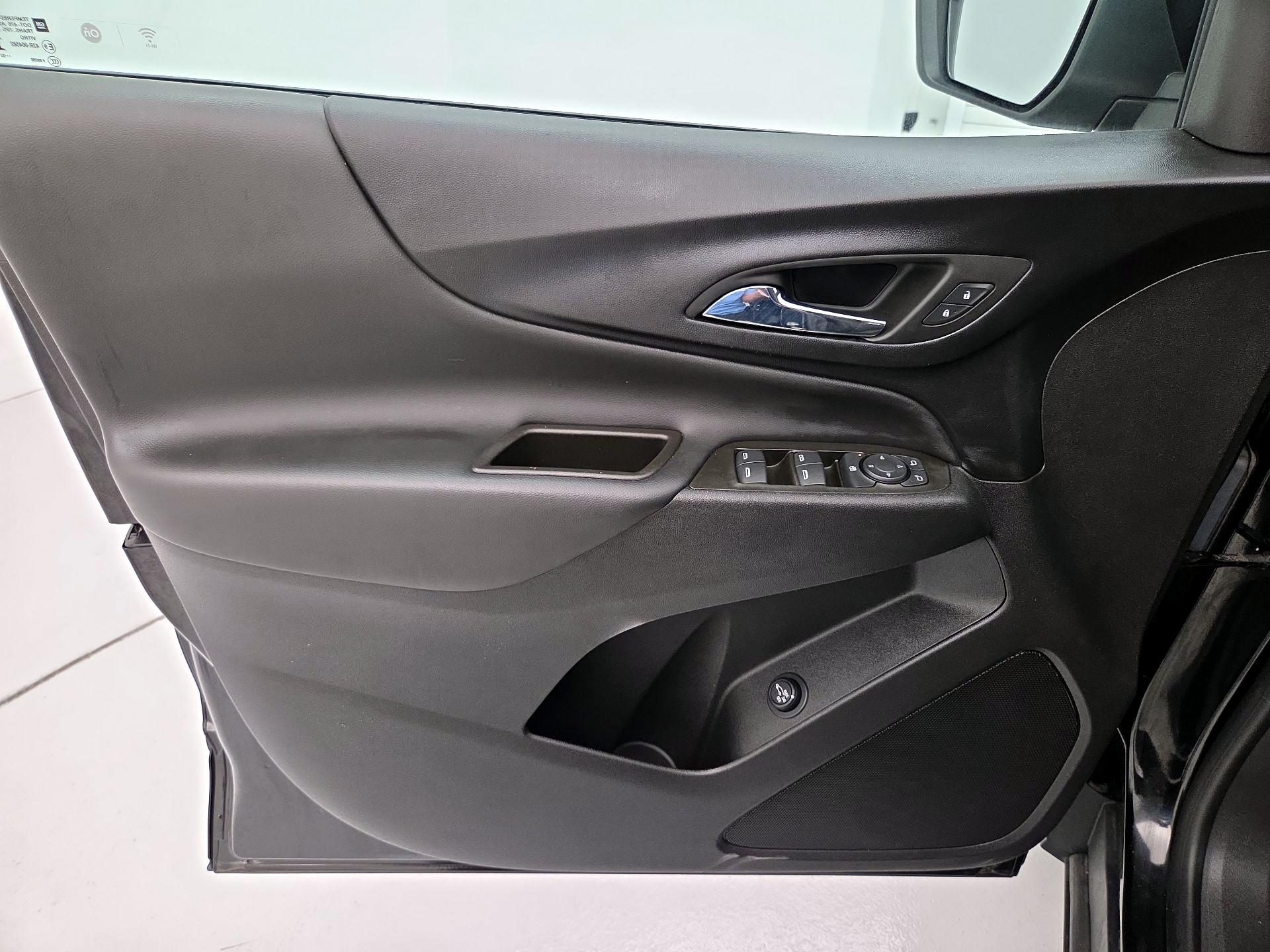 Thumbnail: 2023 Chevrolet Equinox - 12