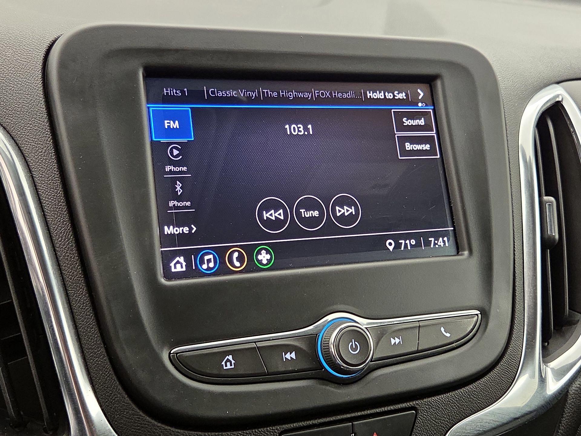 Thumbnail: 2023 Chevrolet Equinox - 15