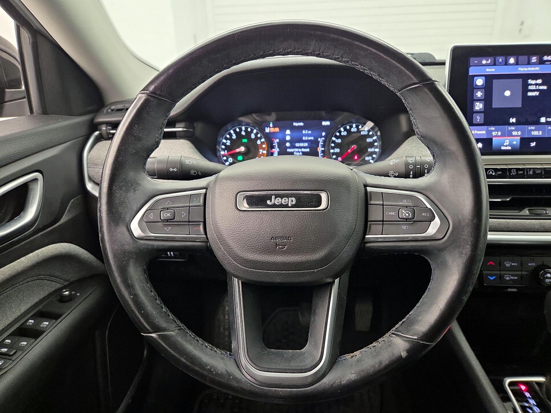 Thumbnail: 2022 Jeep Compass - 10