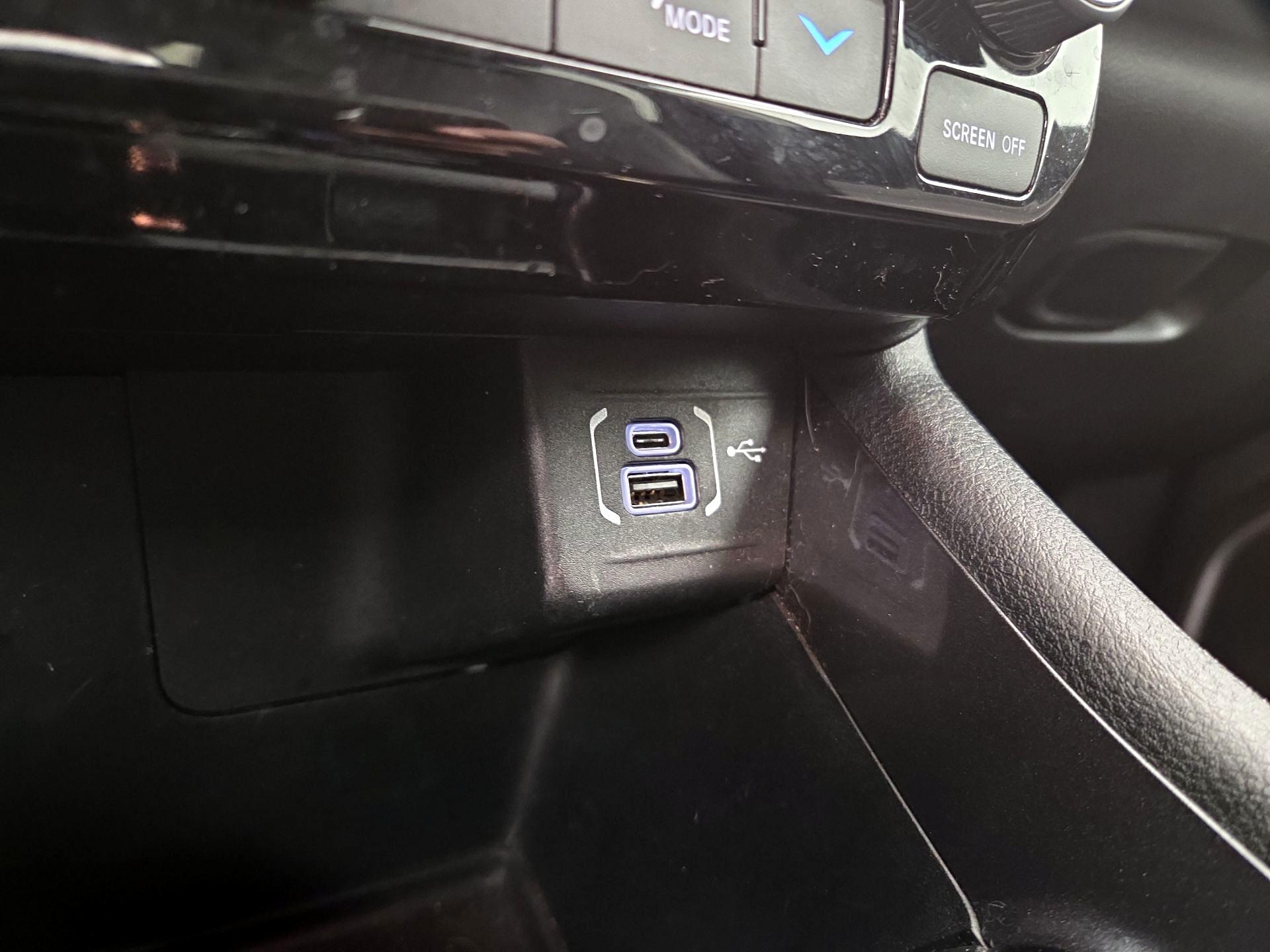 Thumbnail: 2022 Jeep Compass - 18