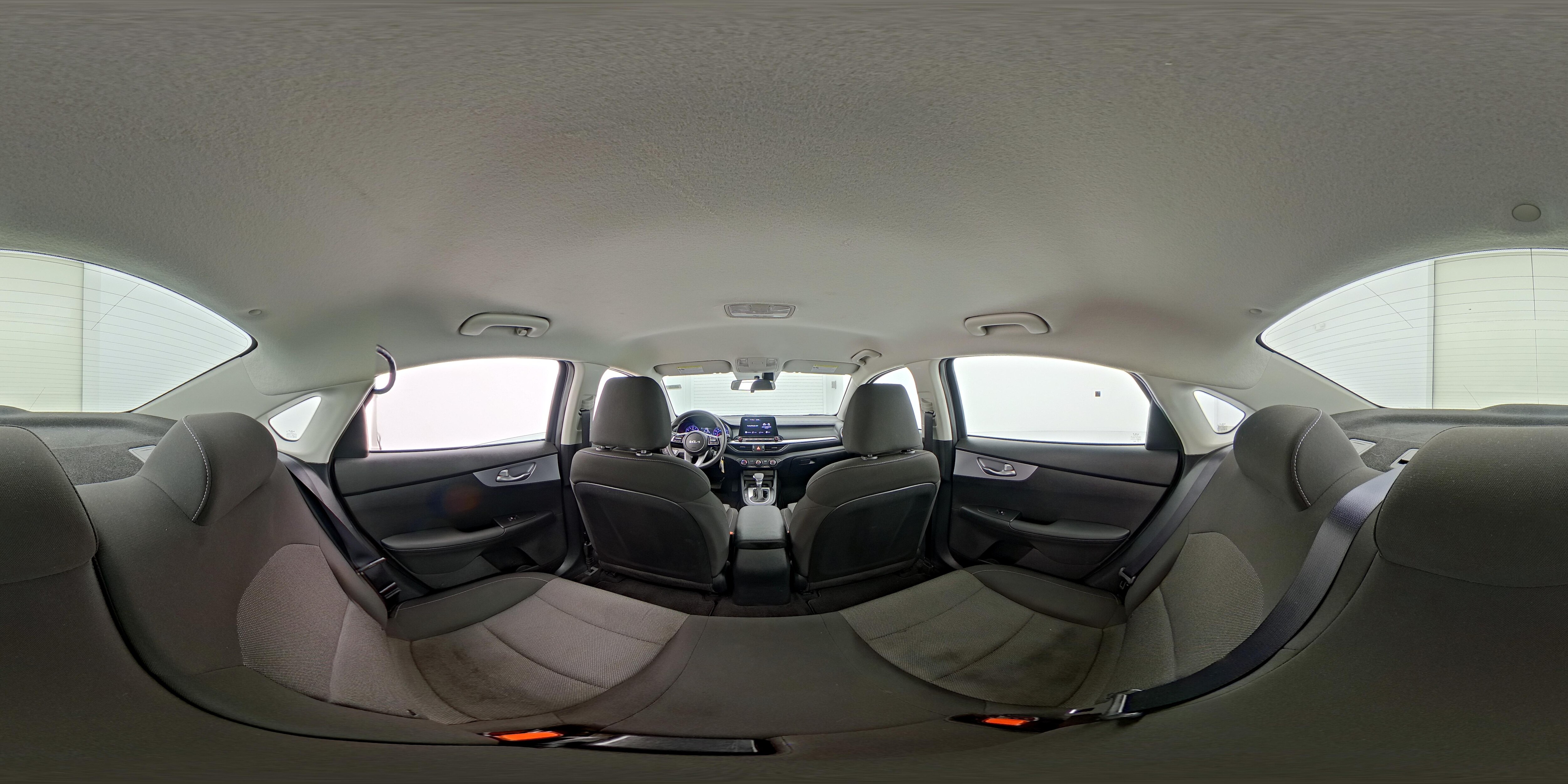2024 Kia Forte LXS - Photo 25