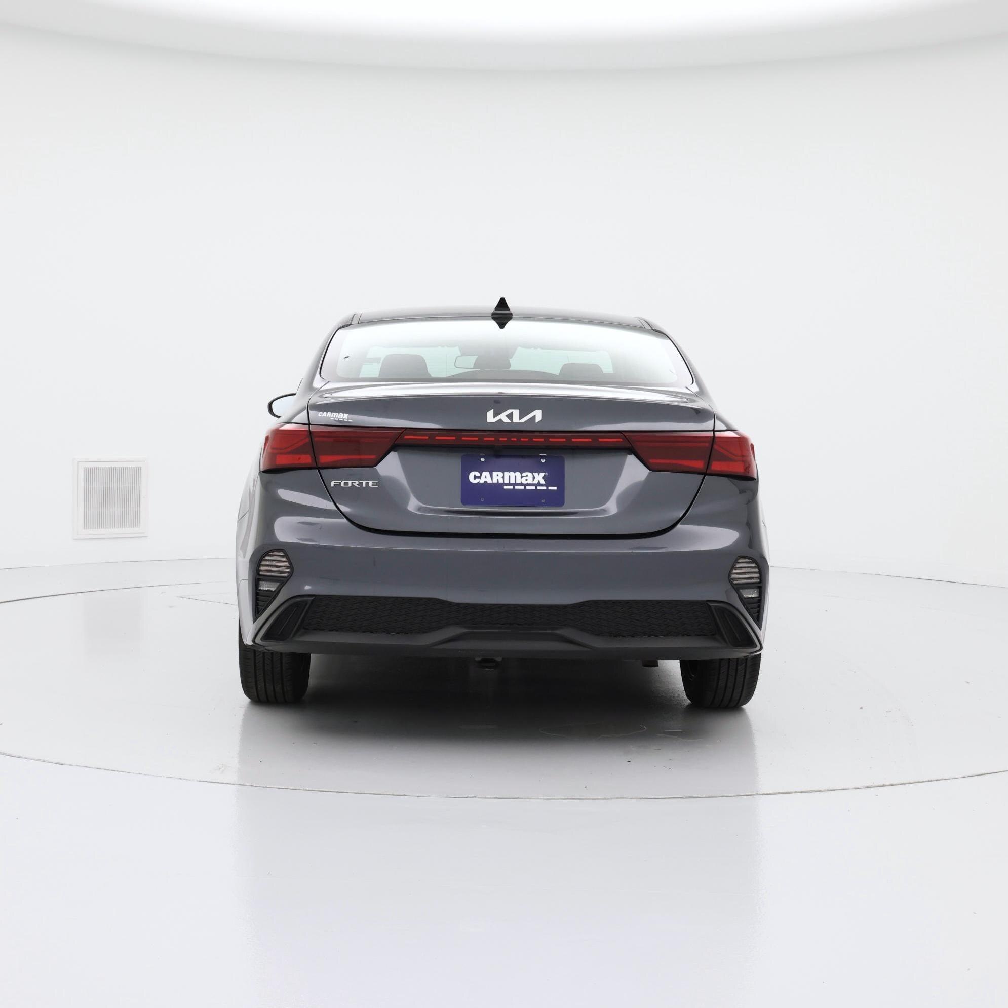 Thumbnail: 2024 Kia Forte - 6