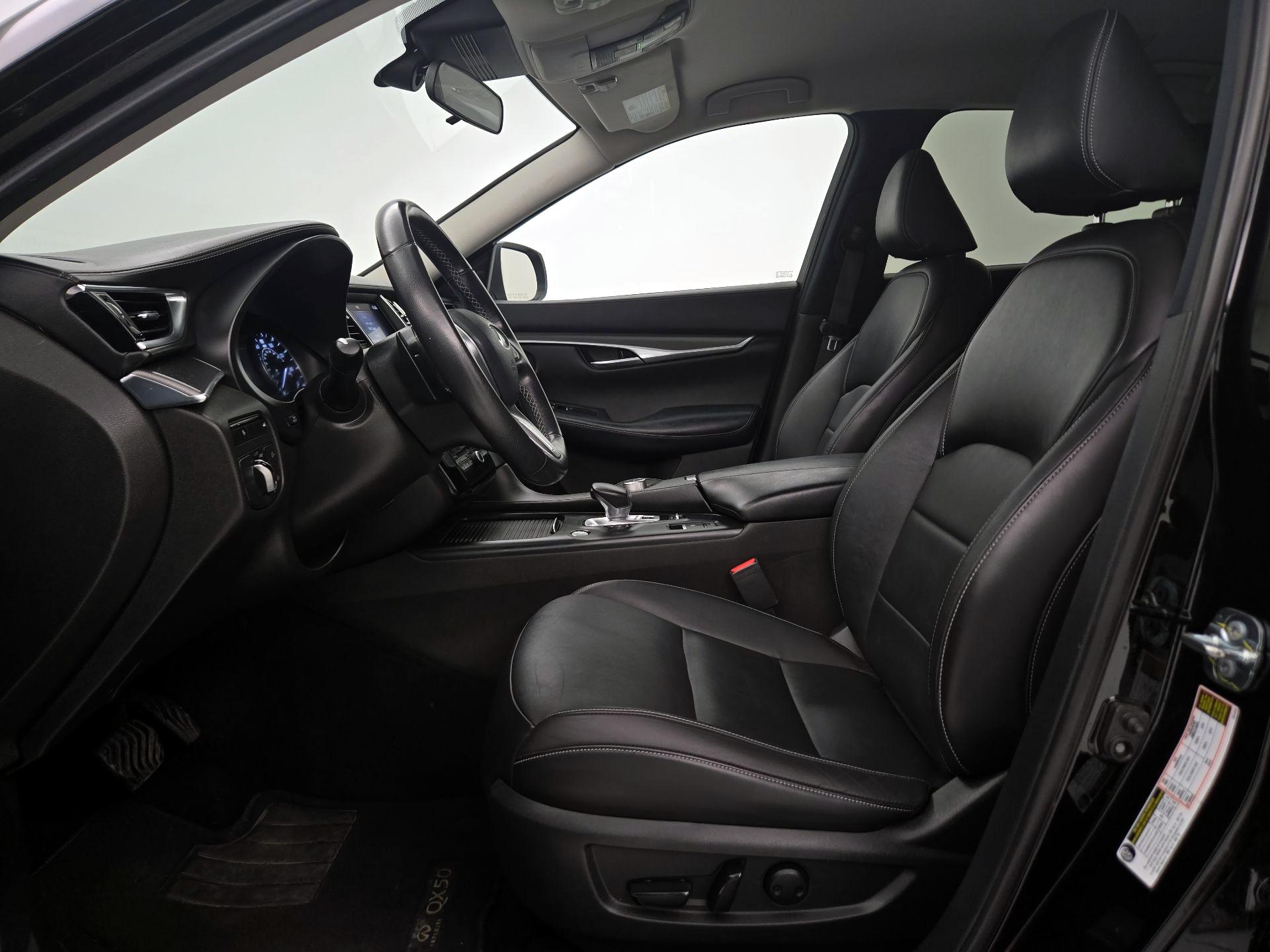 Thumbnail: 2021 INFINITI QX50 - 11