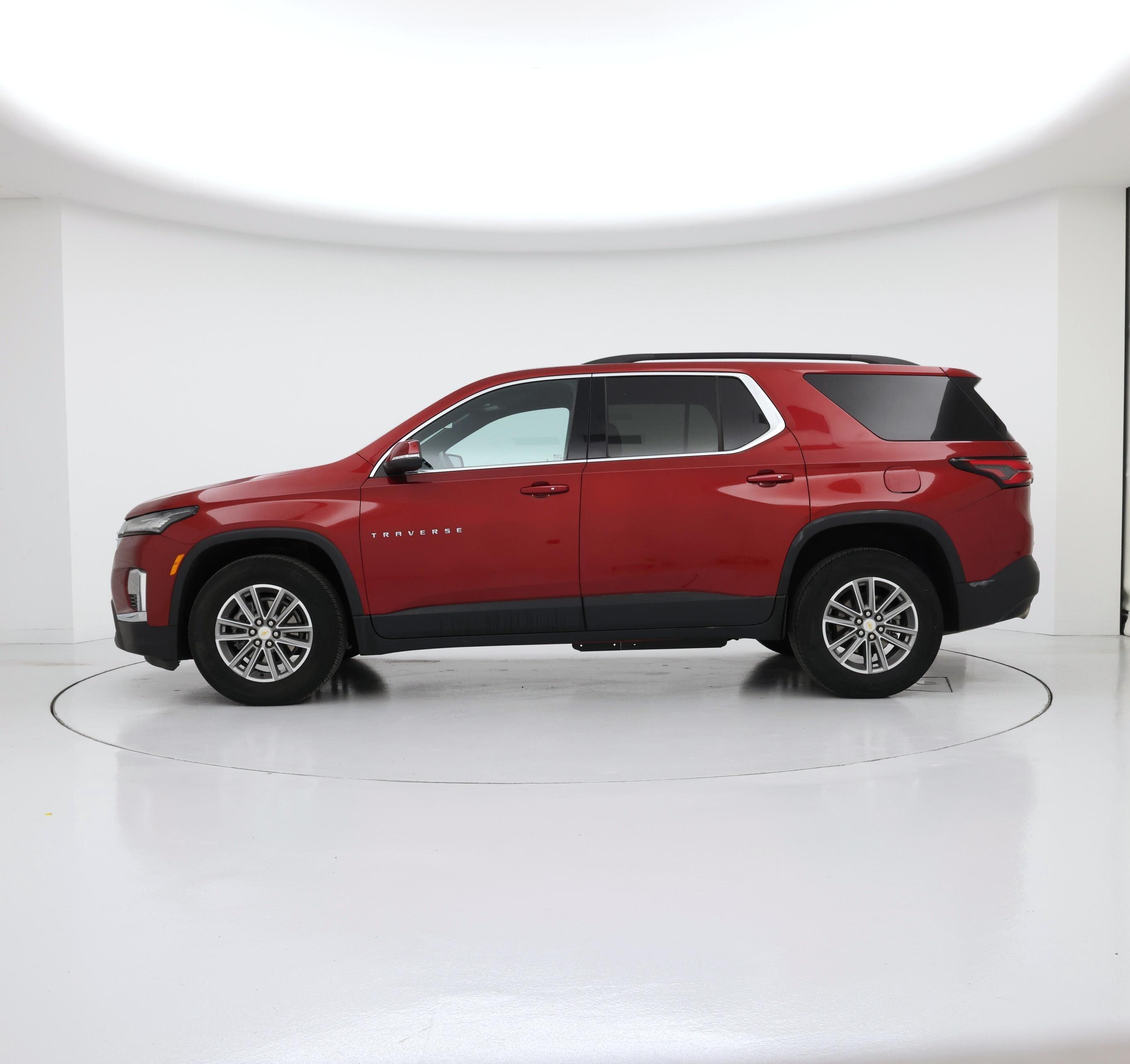 Thumbnail: 2023 Chevrolet Traverse - 3