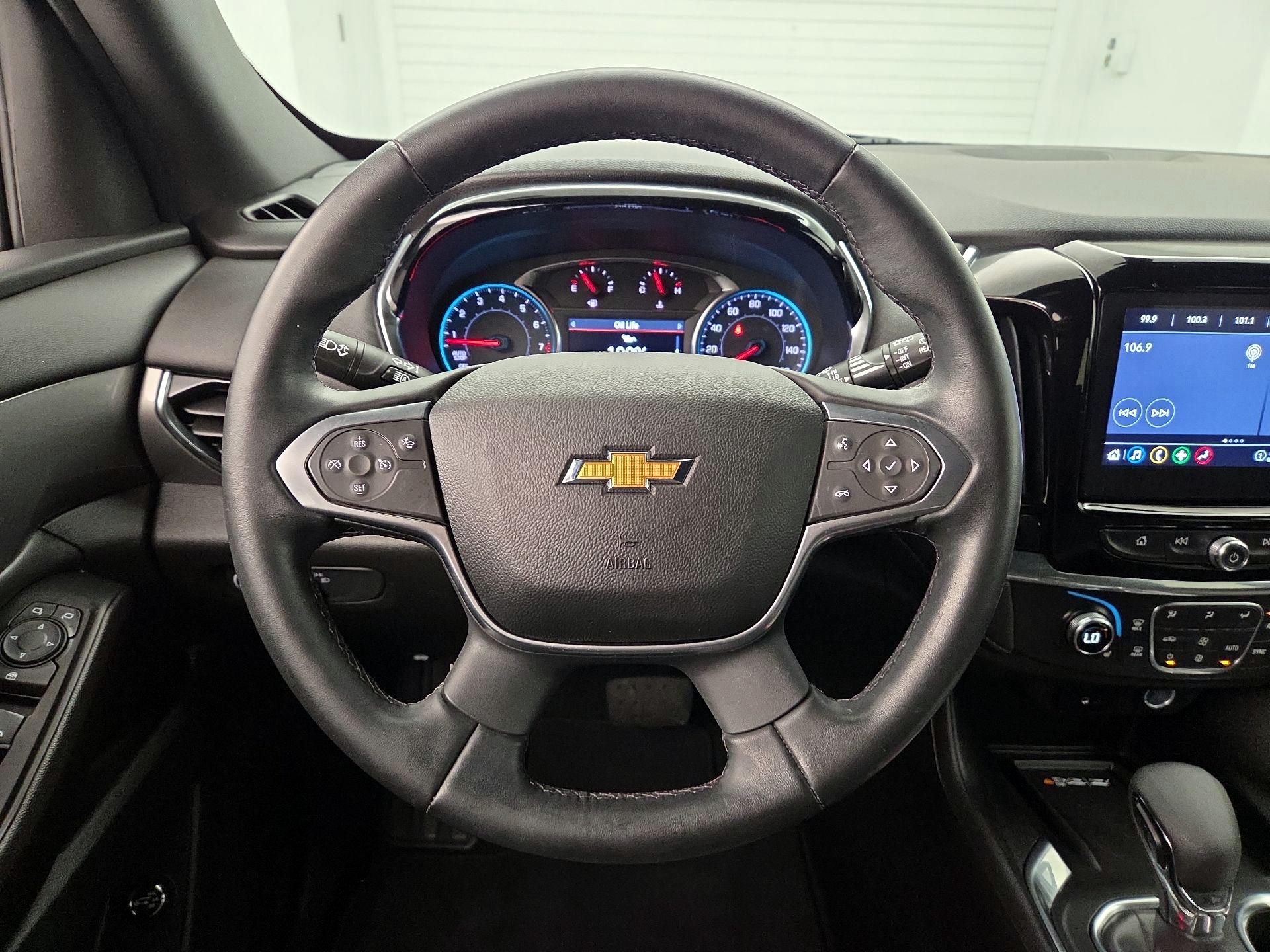 Thumbnail: 2023 Chevrolet Traverse - 10