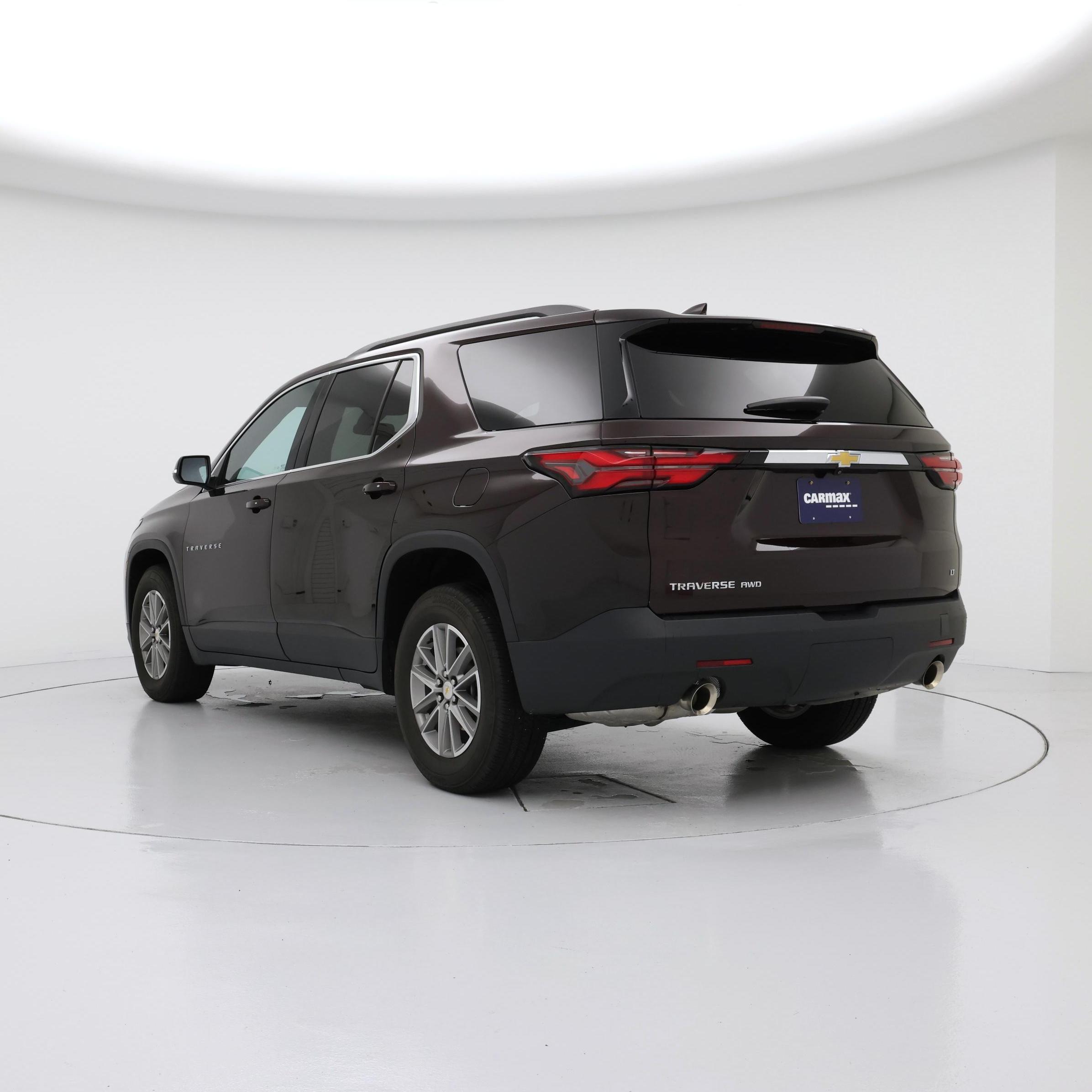Thumbnail: 2023 Chevrolet Traverse - 2