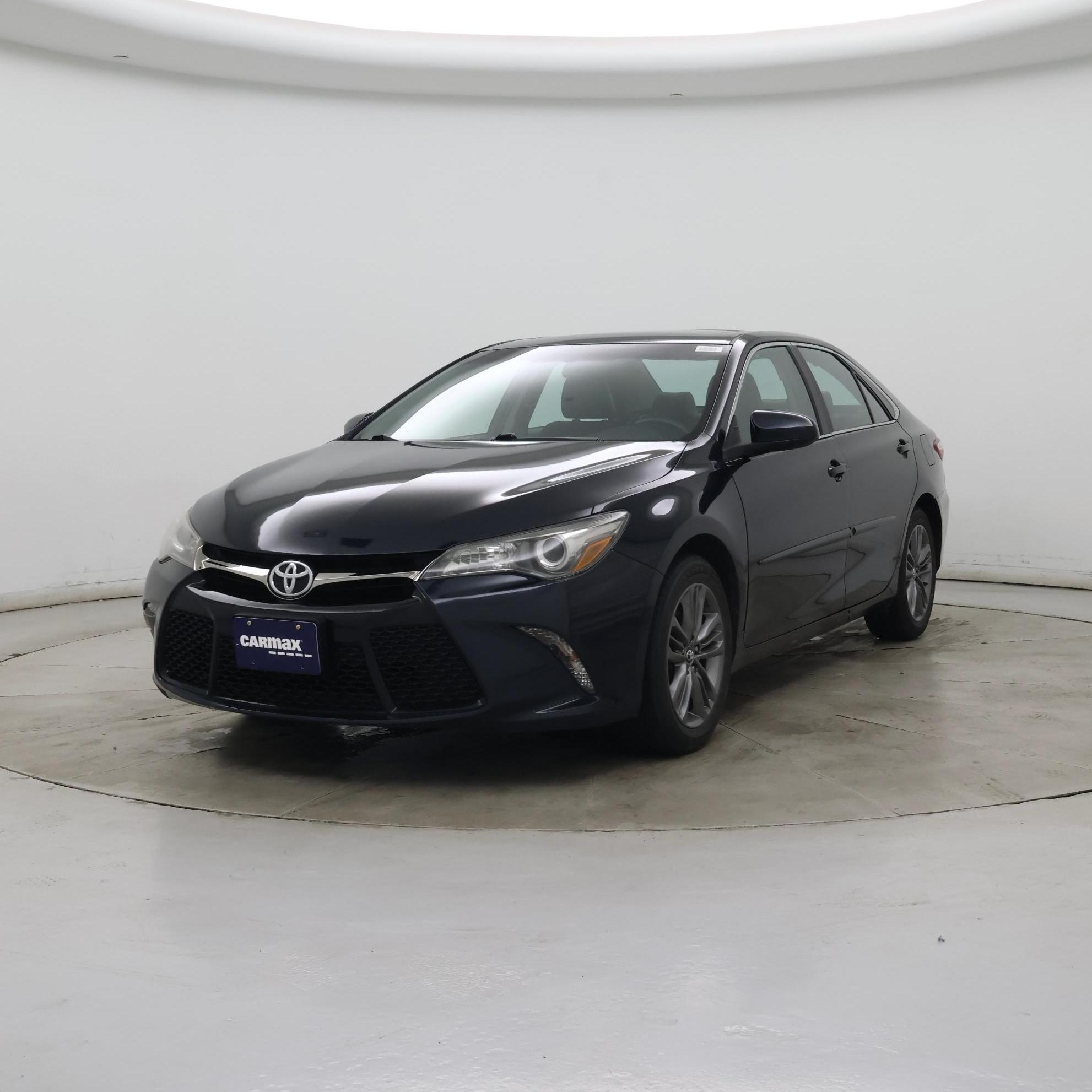 Thumbnail: 2017 Toyota Camry - 4
