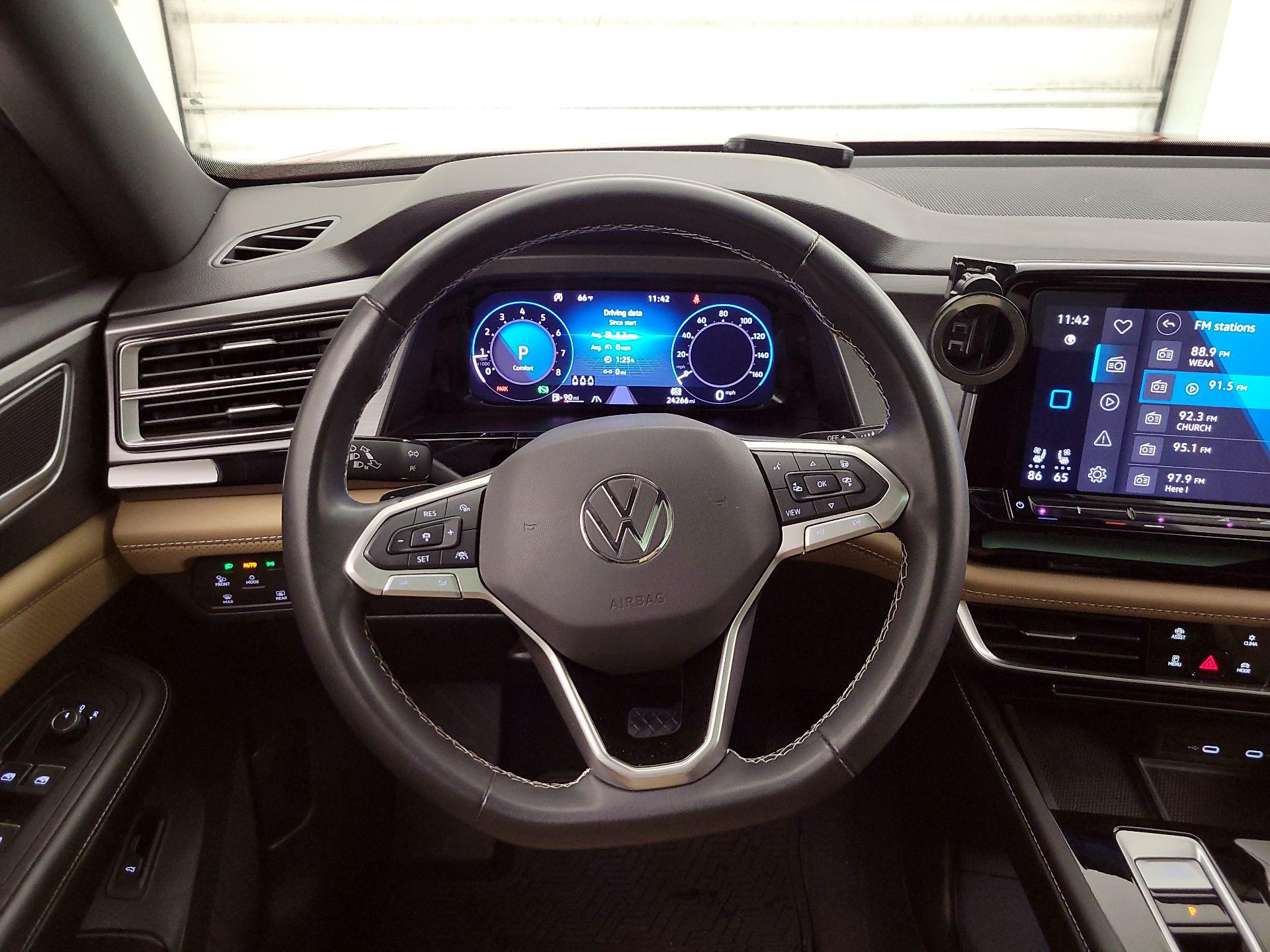 Thumbnail: 2024 Volkswagen Atlas - 10