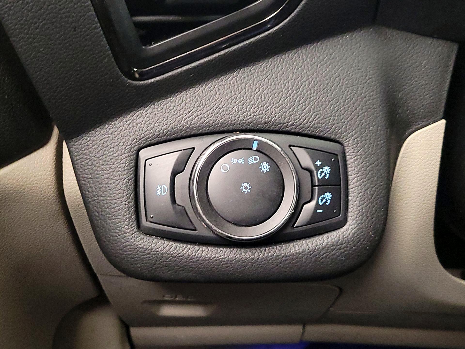 Thumbnail: 2014 Ford Escape - 13