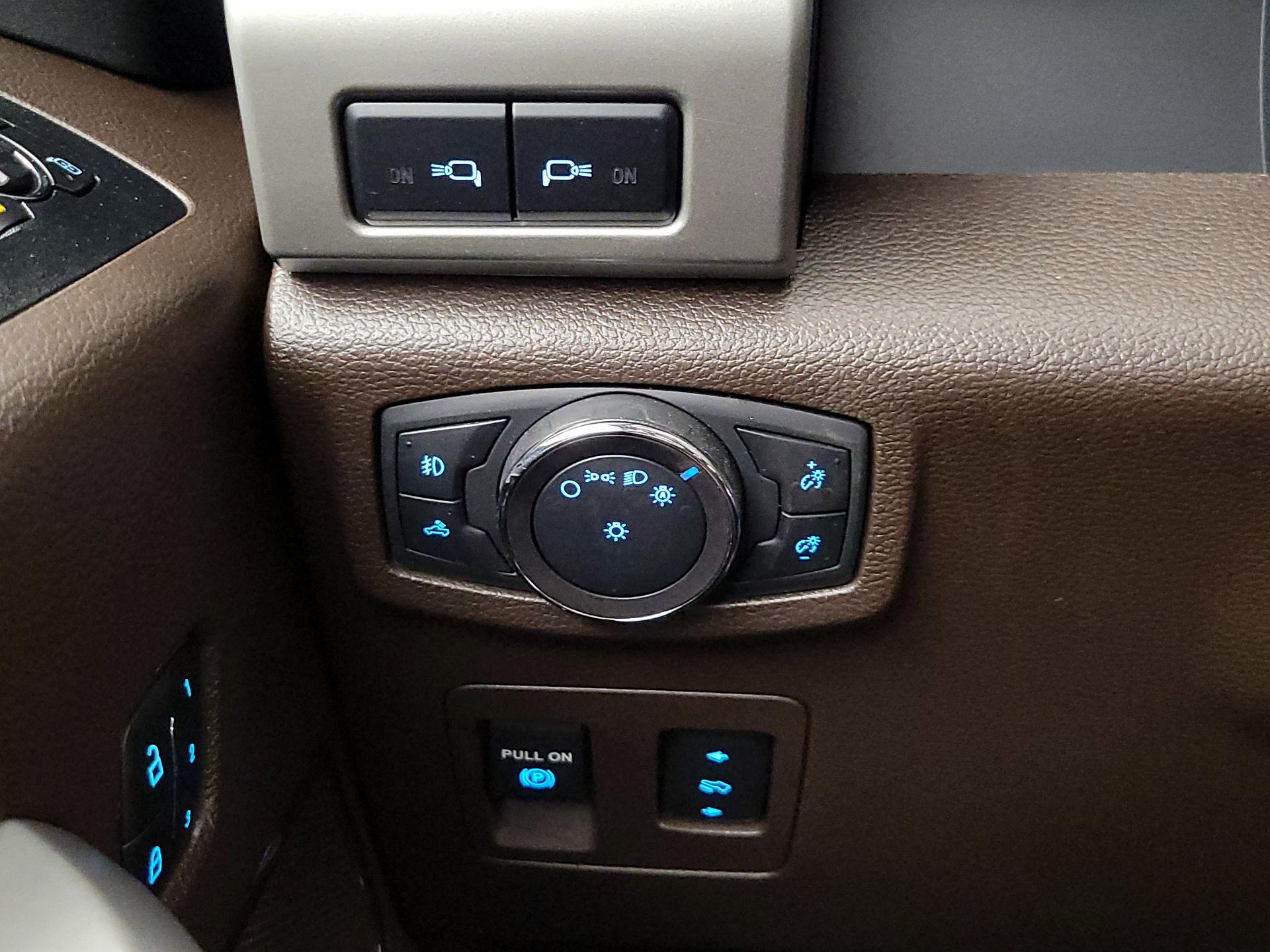 Thumbnail: 2019 Ford F-150 - 13