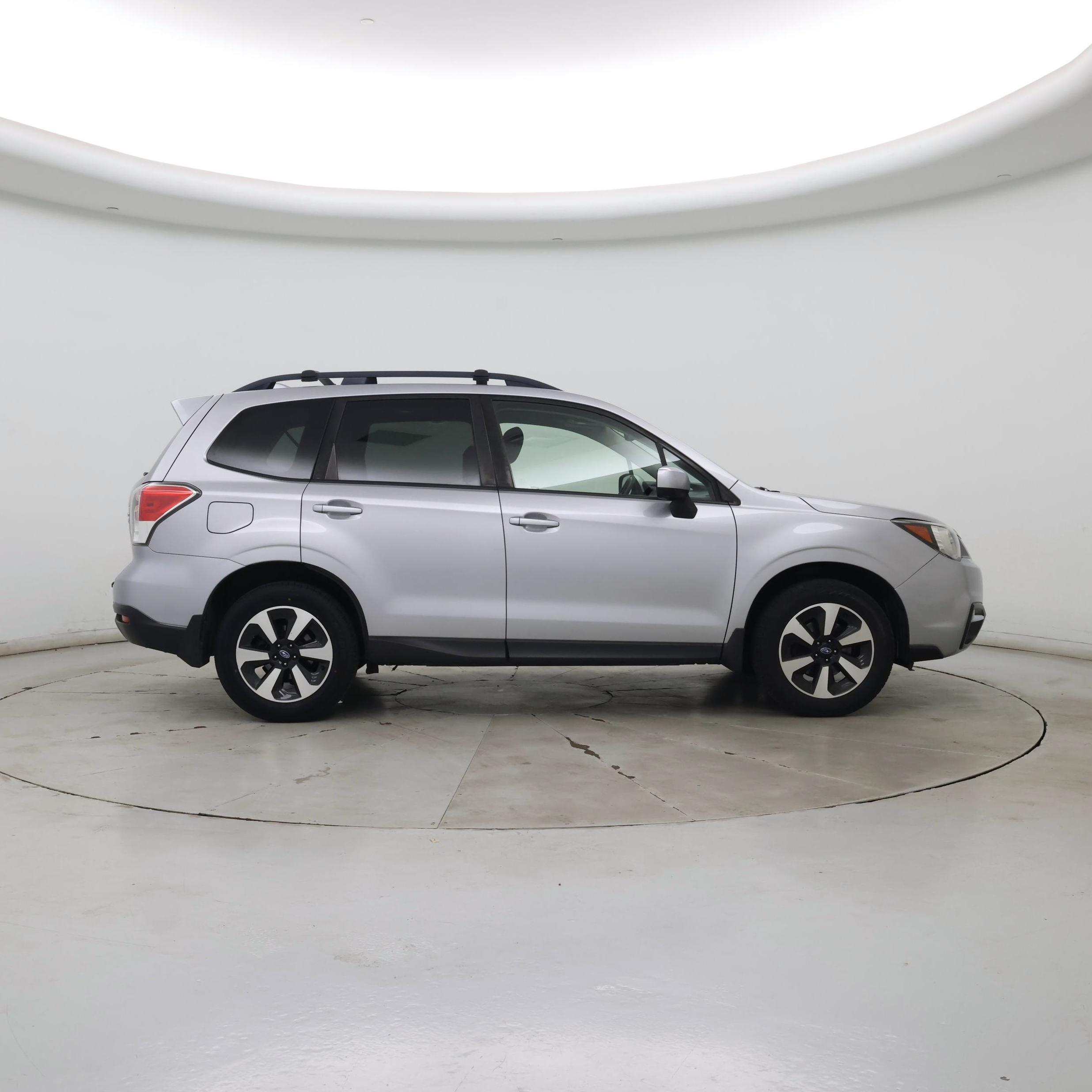Thumbnail: 2017 Subaru Forester - 7