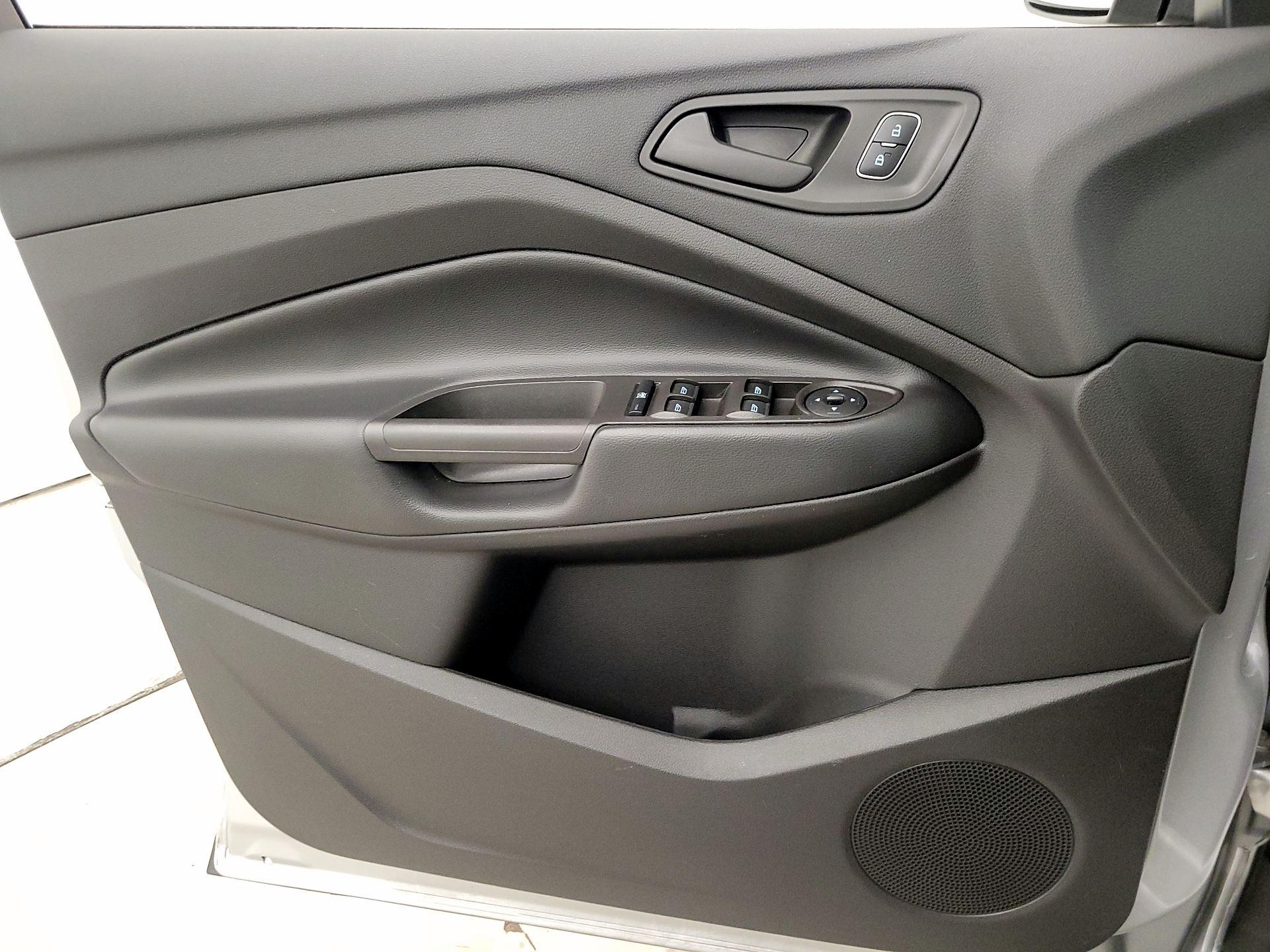 Thumbnail: 2019 Ford Escape - 12