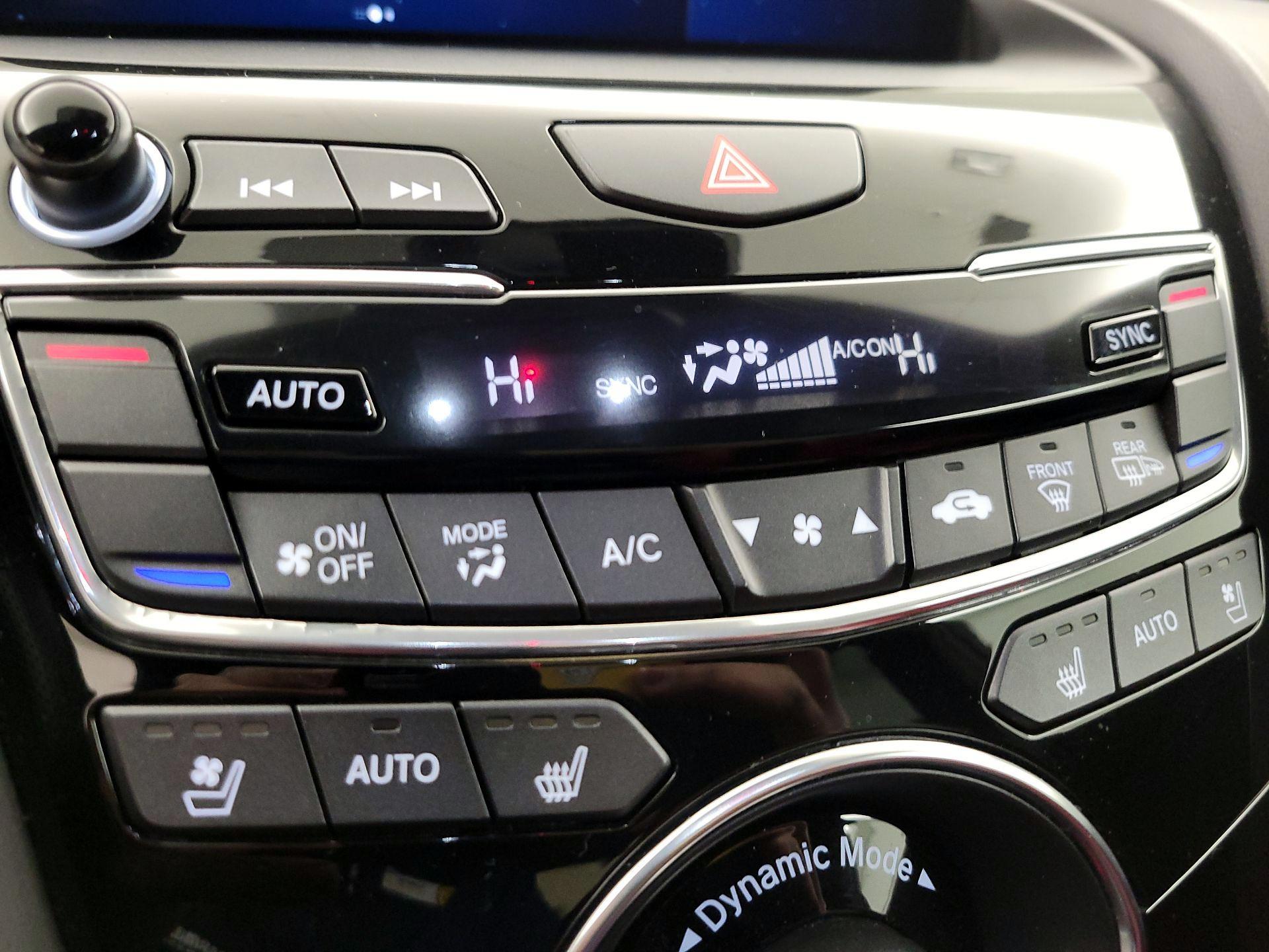 Thumbnail: 2021 Acura RDX - 17