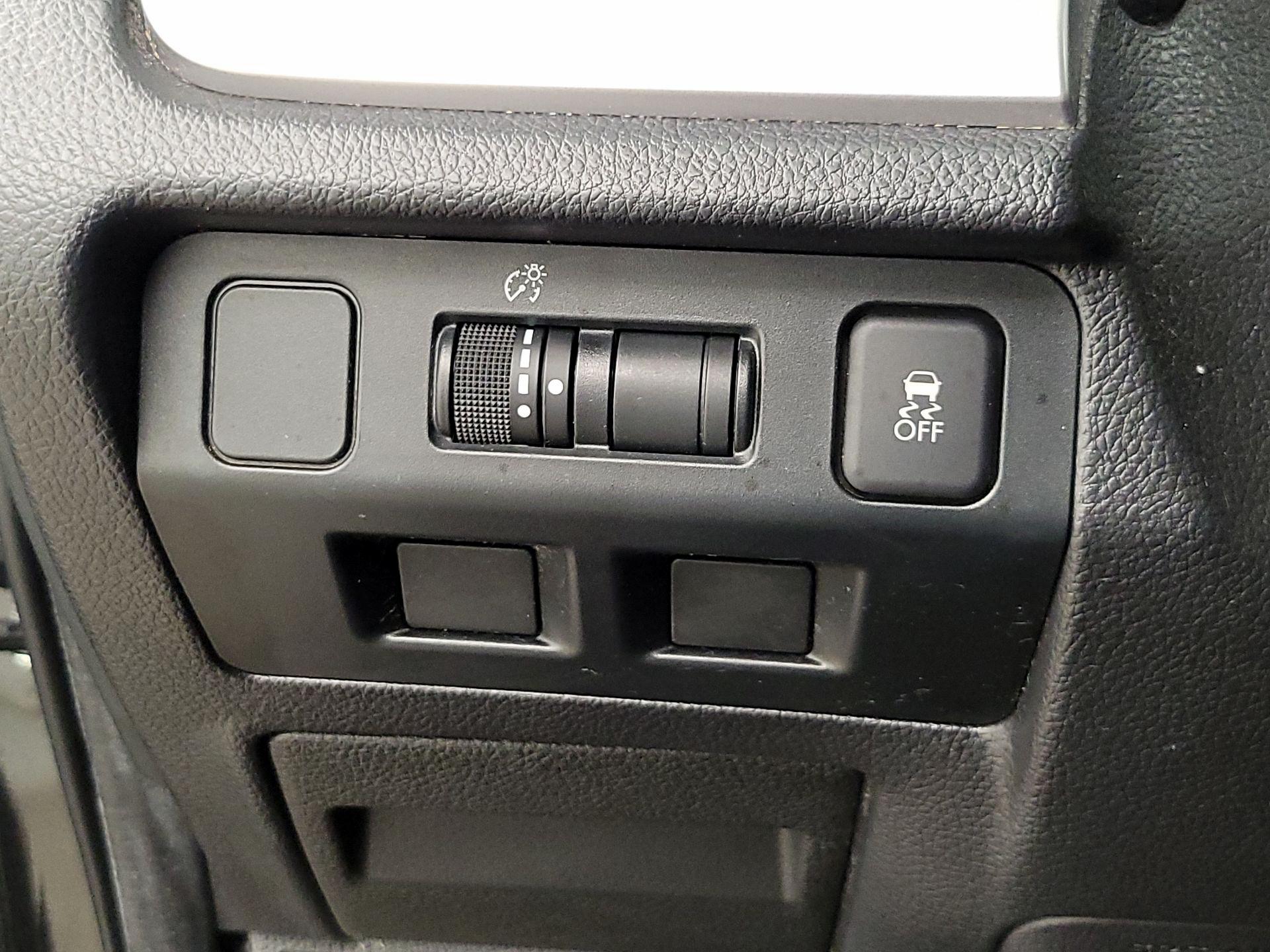 Thumbnail: 2017 Subaru Forester - 13