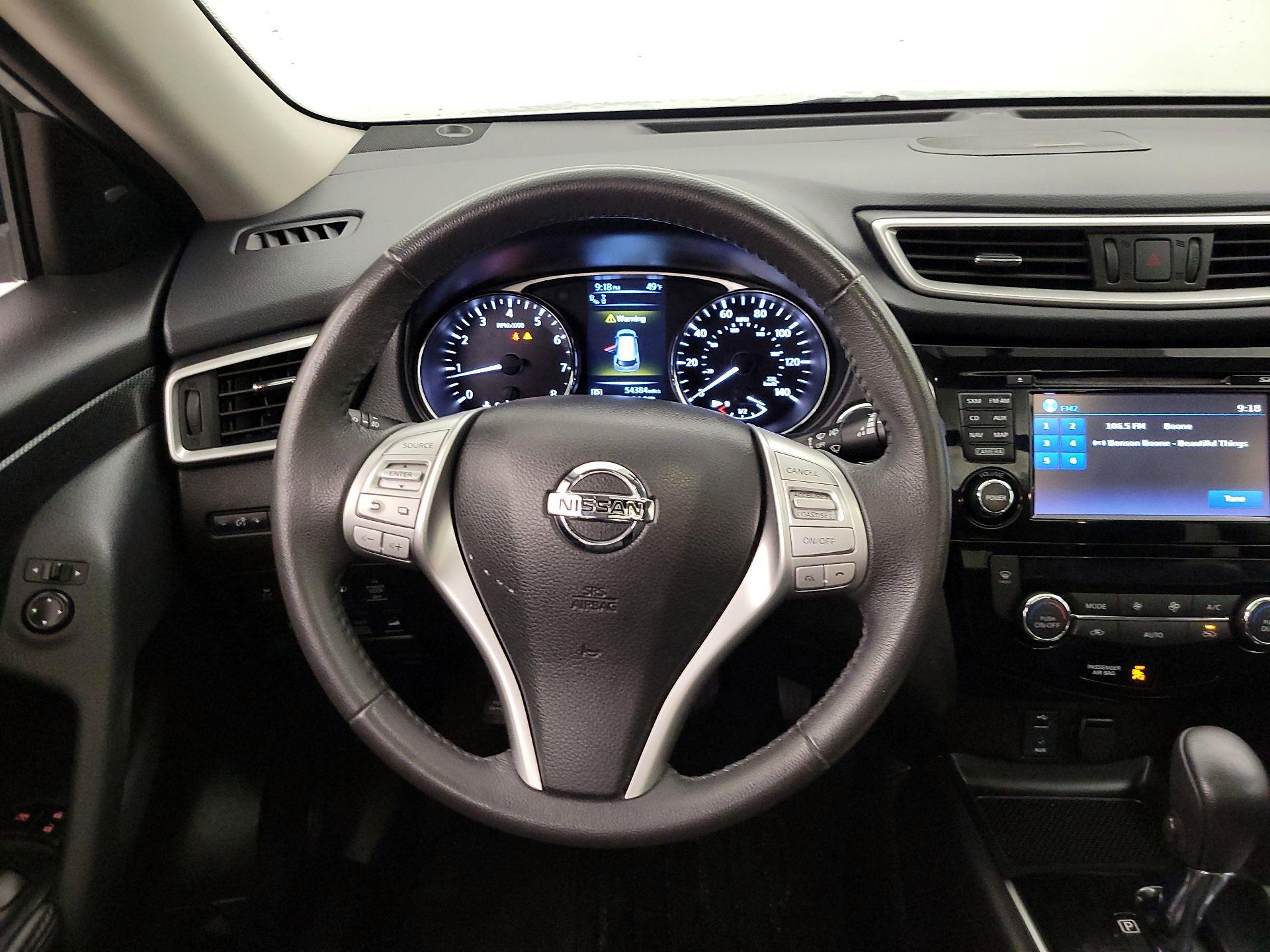 Thumbnail: 2016 Nissan Rogue - 10