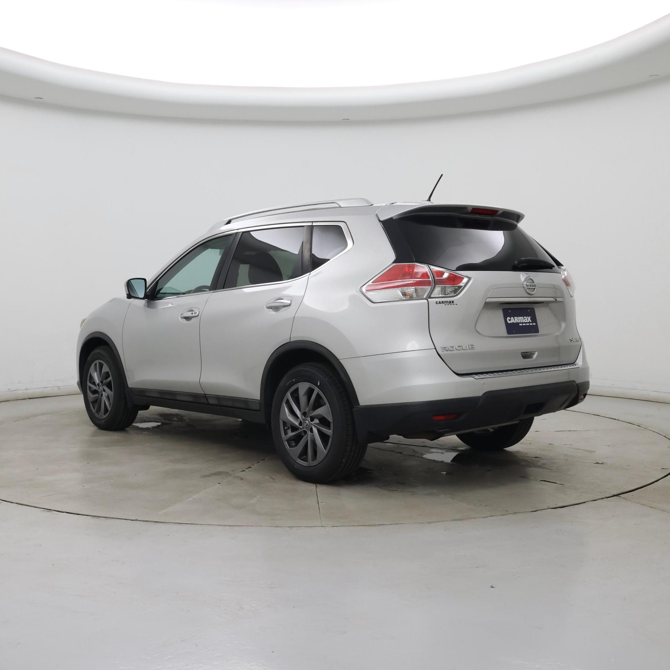Thumbnail: 2016 Nissan Rogue - 2