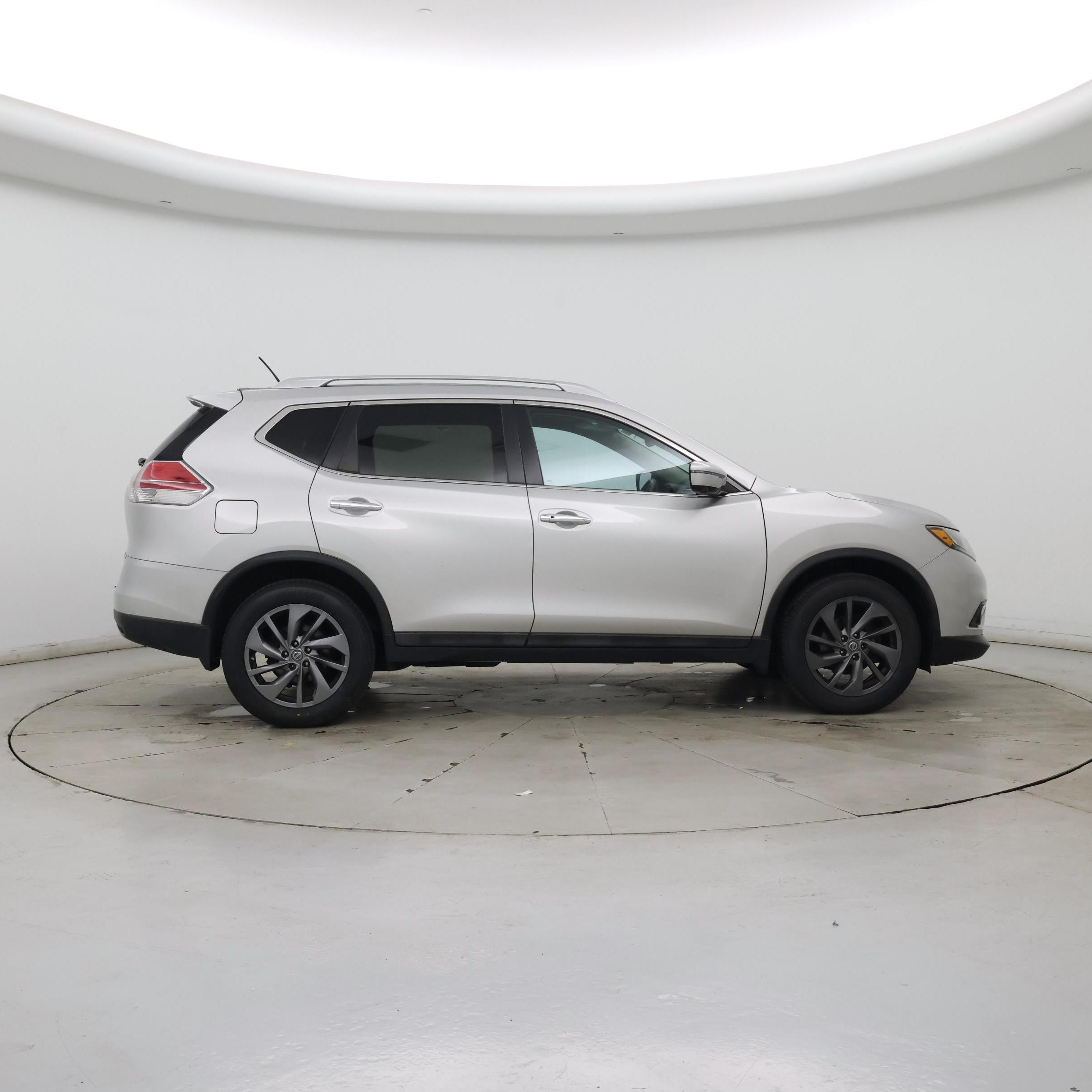 Thumbnail: 2016 Nissan Rogue - 7