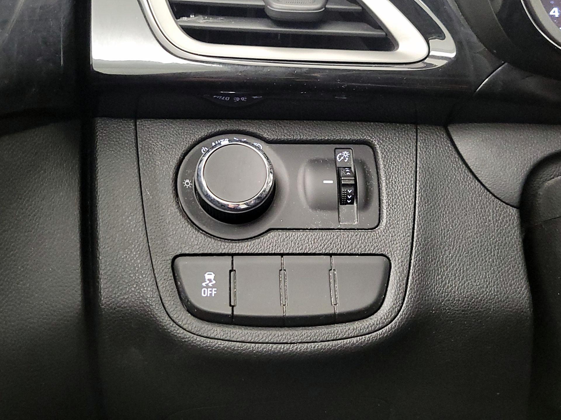 Thumbnail: 2022 Chevrolet Spark - 13