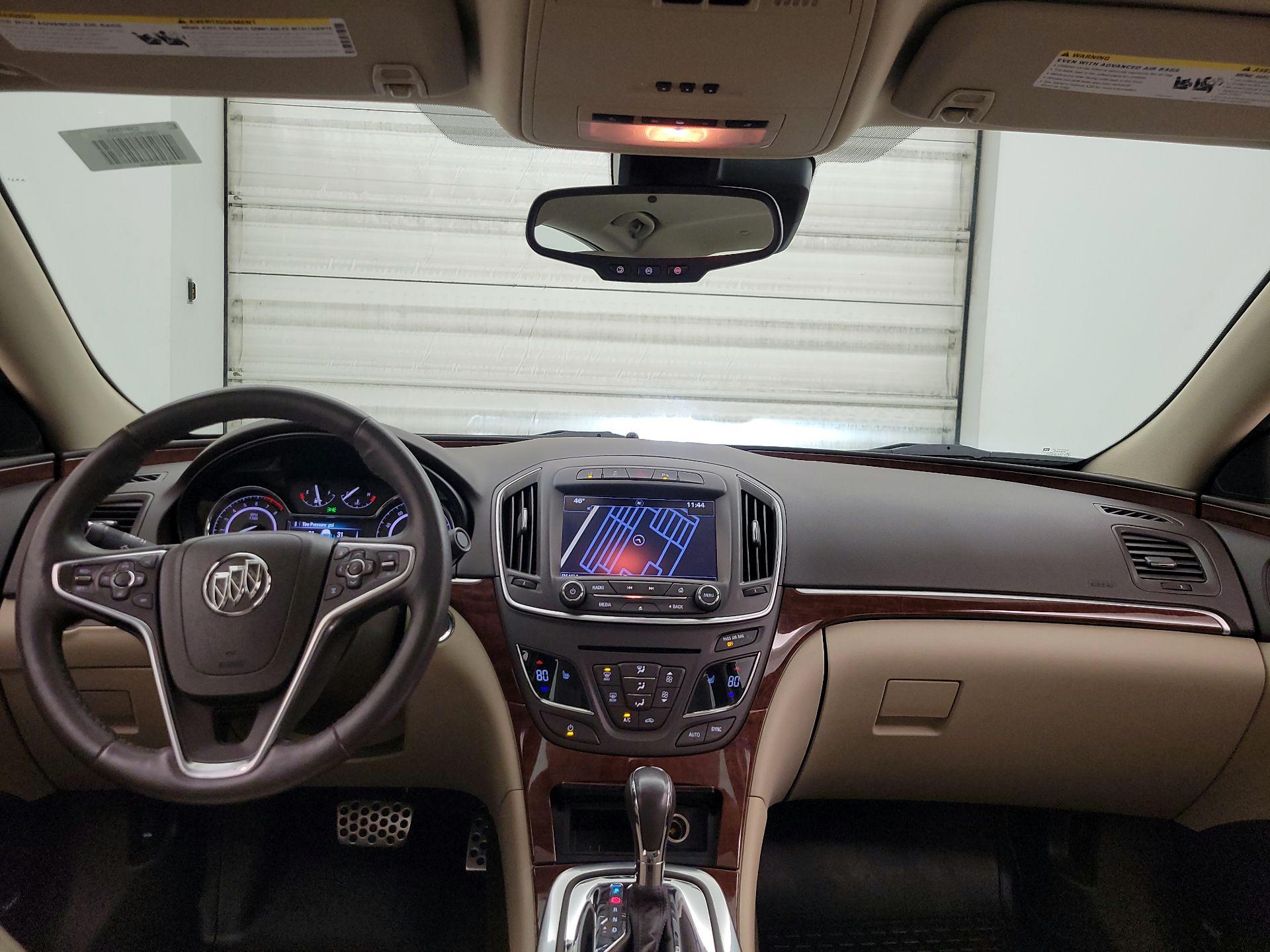 Thumbnail: 2017 Buick Regal - 9