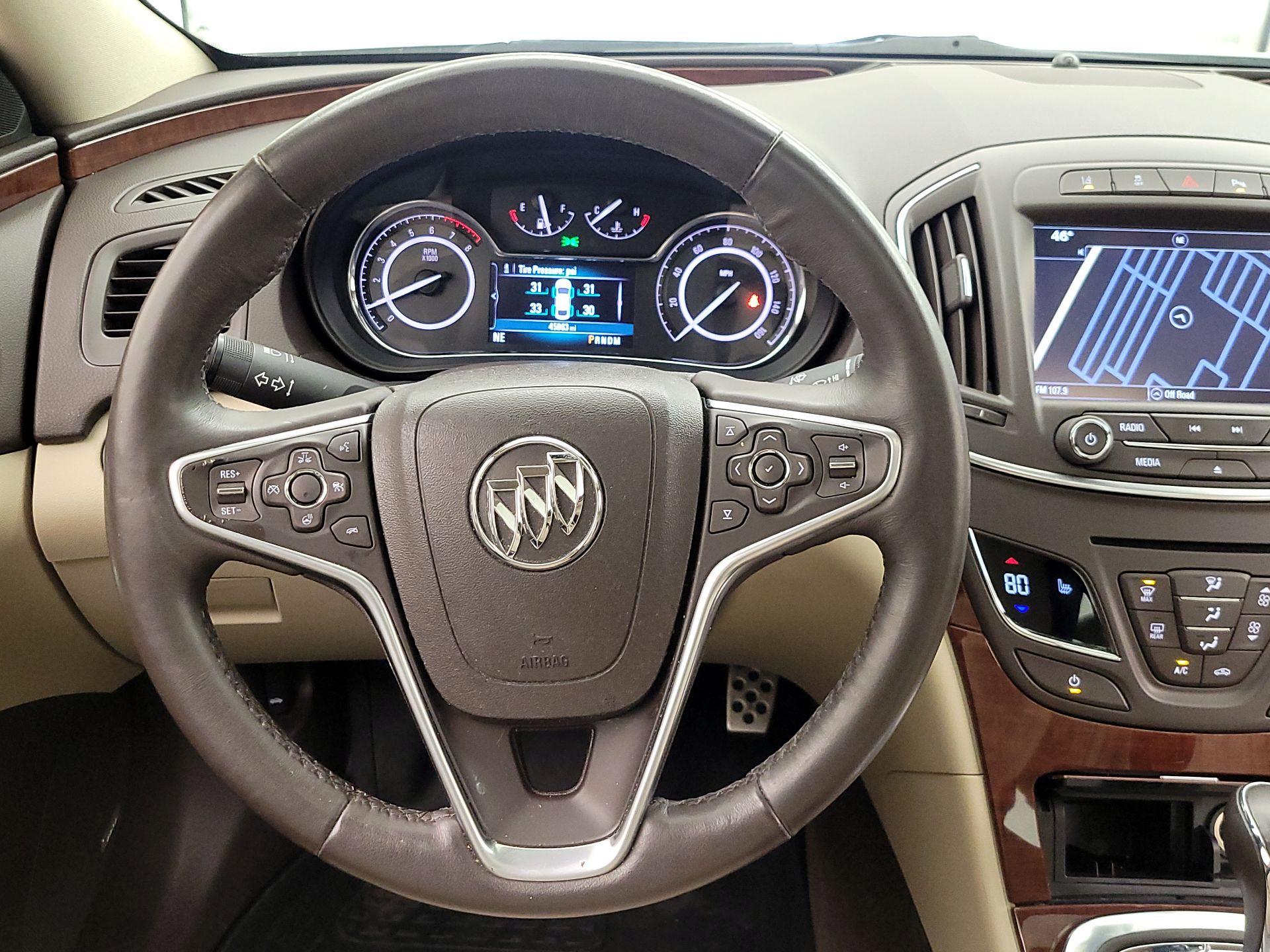 Thumbnail: 2017 Buick Regal - 10