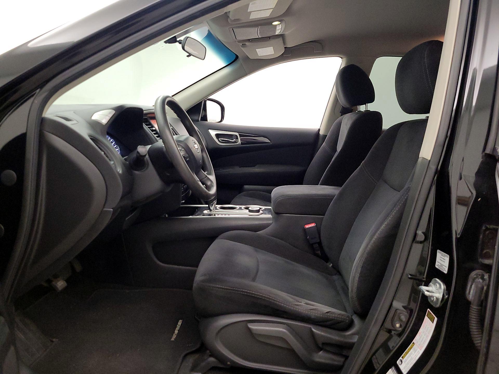Thumbnail: 2014 Nissan Pathfinder - 11