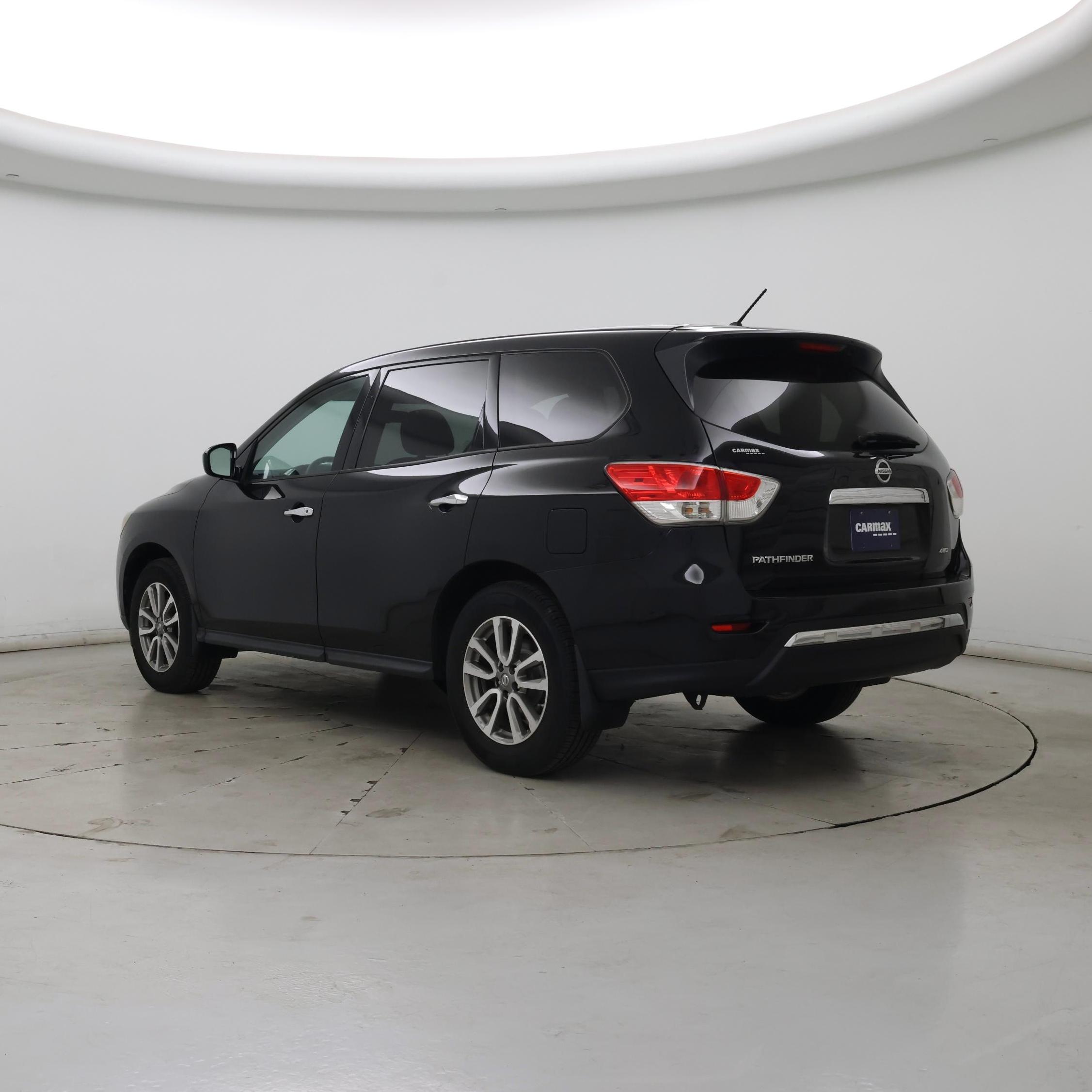 Thumbnail: 2014 Nissan Pathfinder - 2
