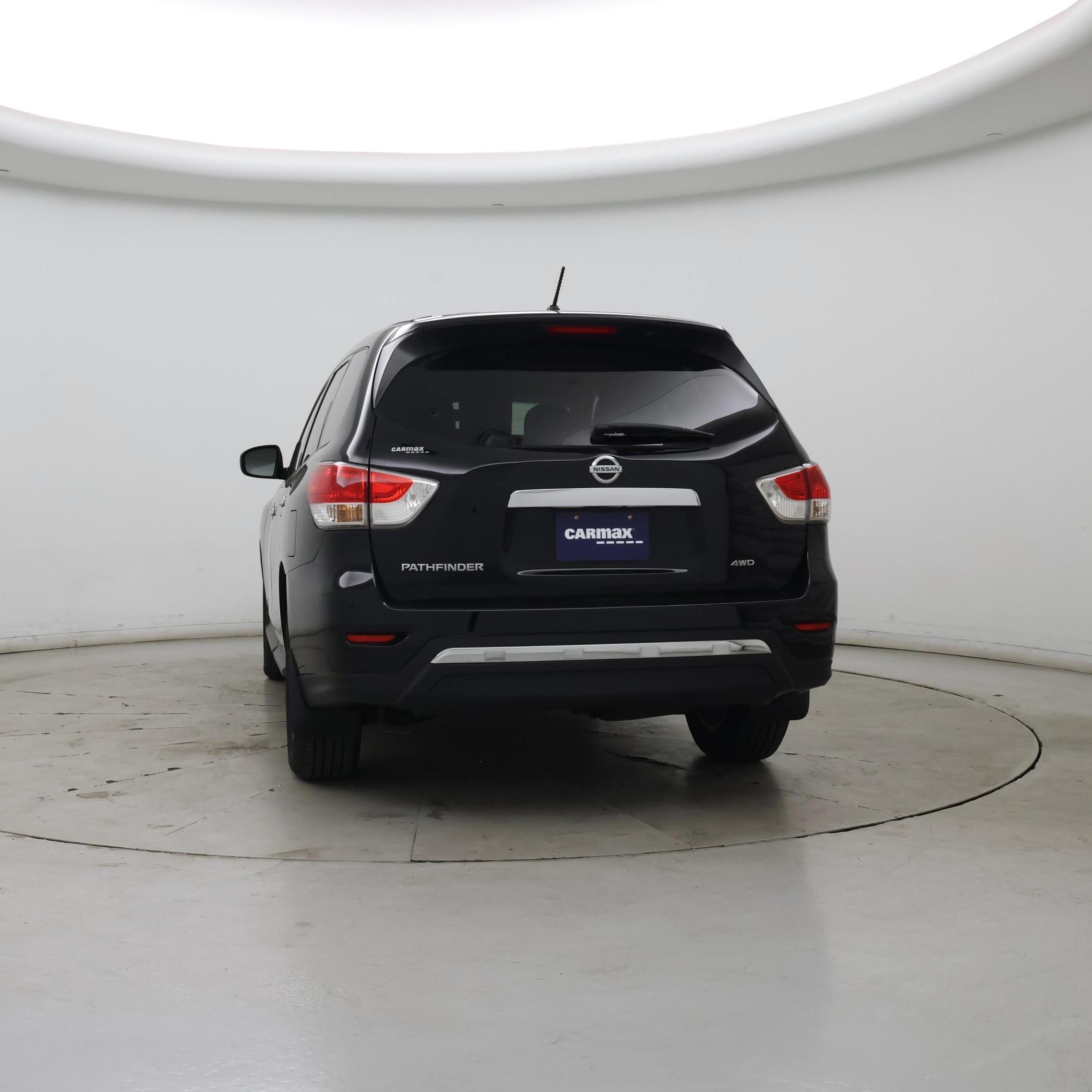 Thumbnail: 2014 Nissan Pathfinder - 6