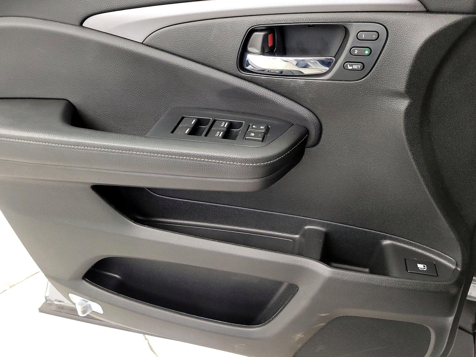 Thumbnail: 2023 Honda Ridgeline - 12