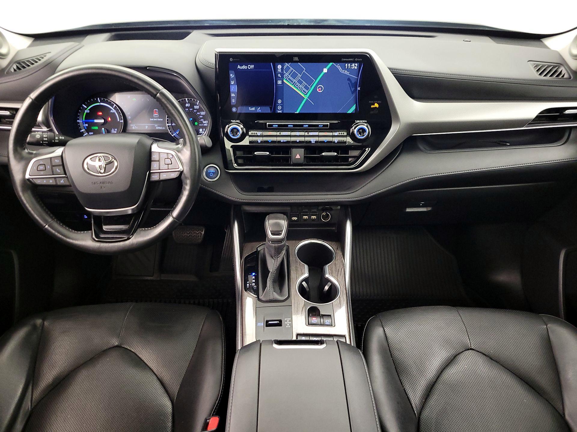 Thumbnail: 2020 Toyota Highlander - 9