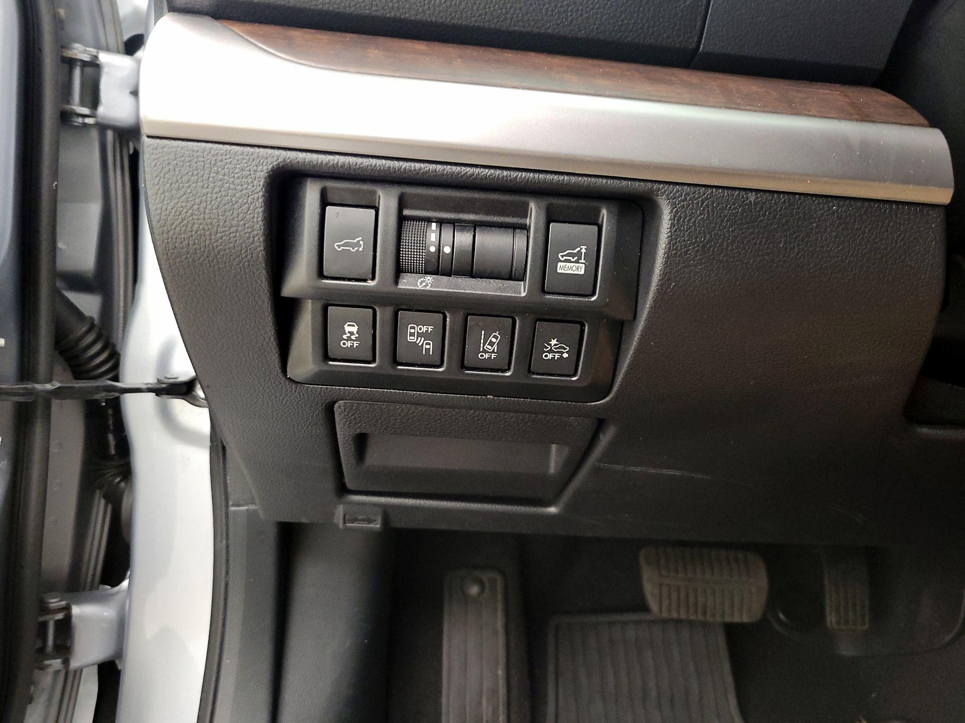 Thumbnail: 2019 Subaru Outback - 13