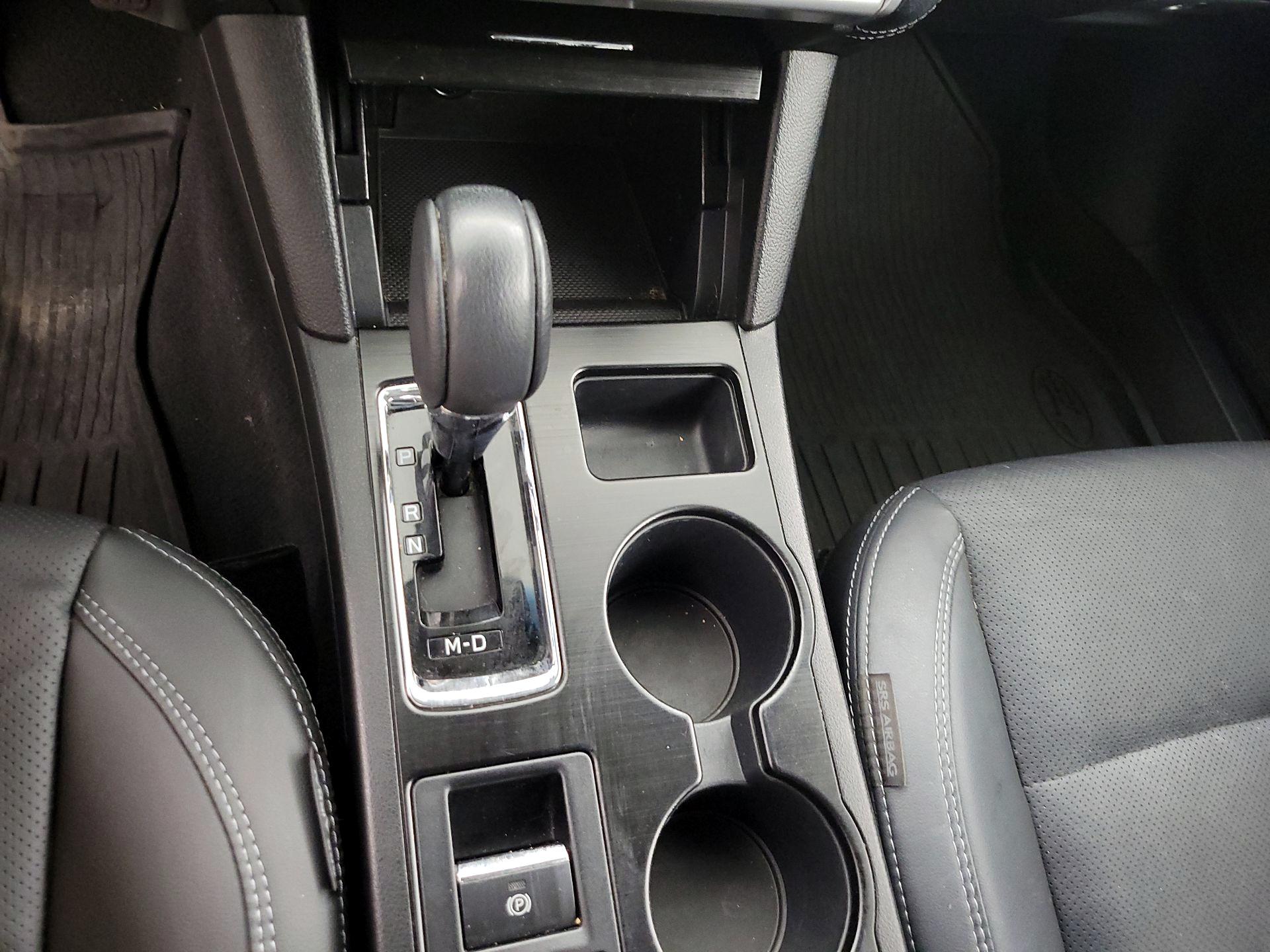 Thumbnail: 2019 Subaru Outback - 18