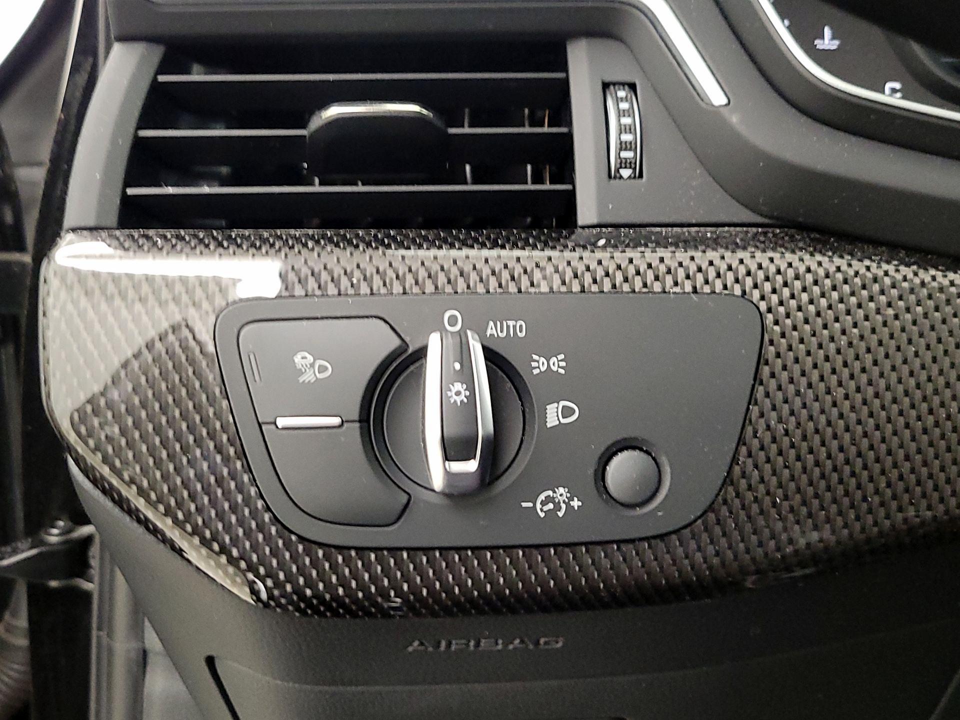 Thumbnail: 2018 Audi S4 - 13