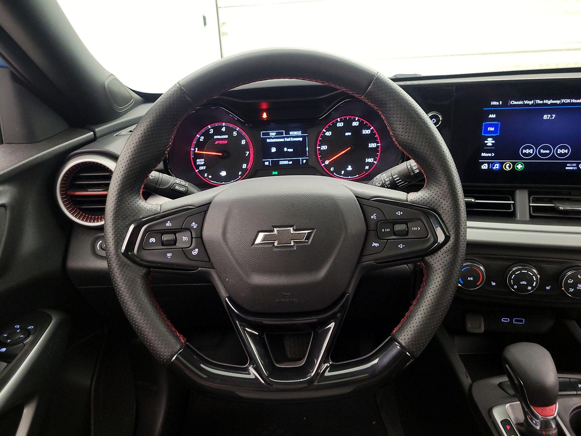 Thumbnail: 2025 Chevrolet Trax - 10