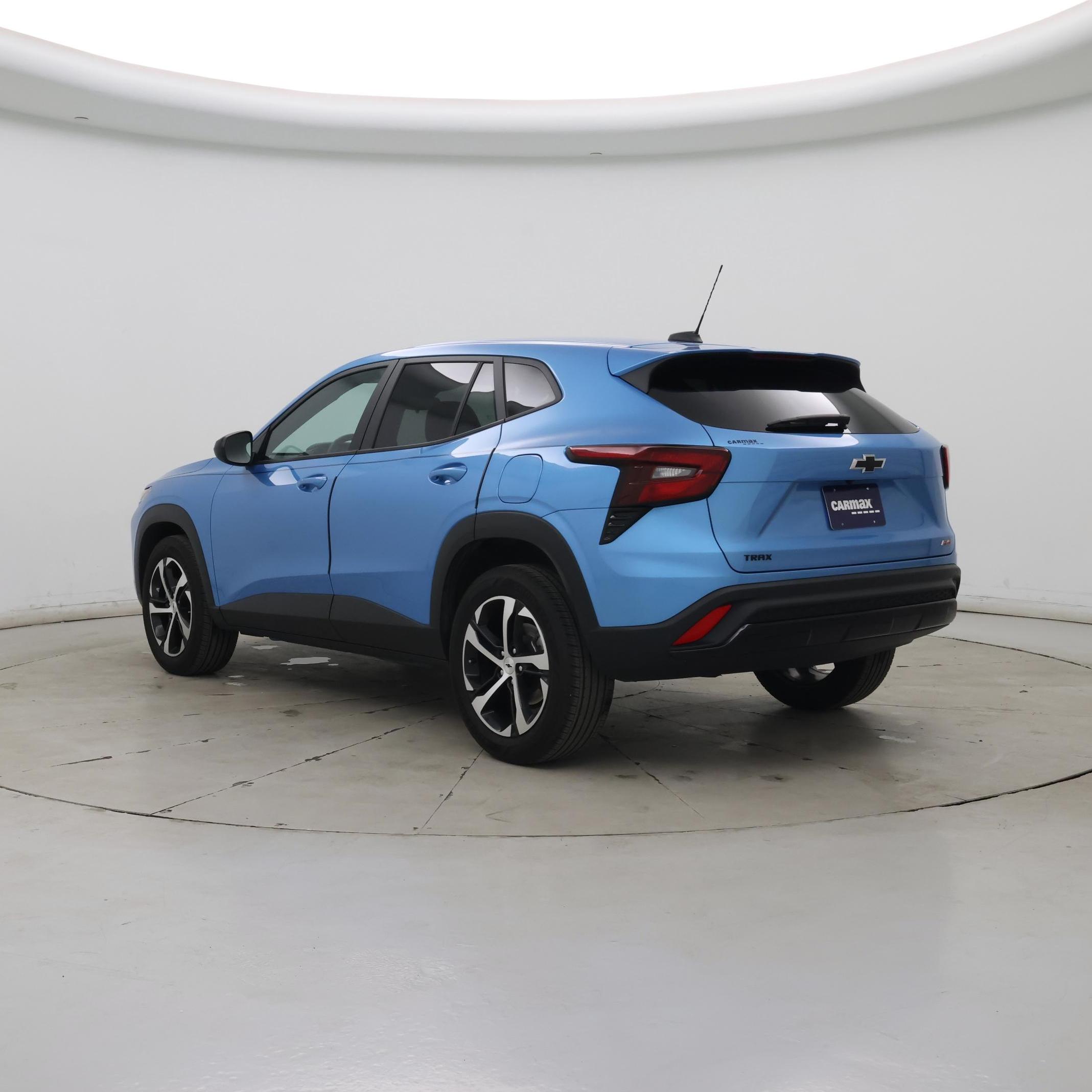 Thumbnail: 2025 Chevrolet Trax - 2