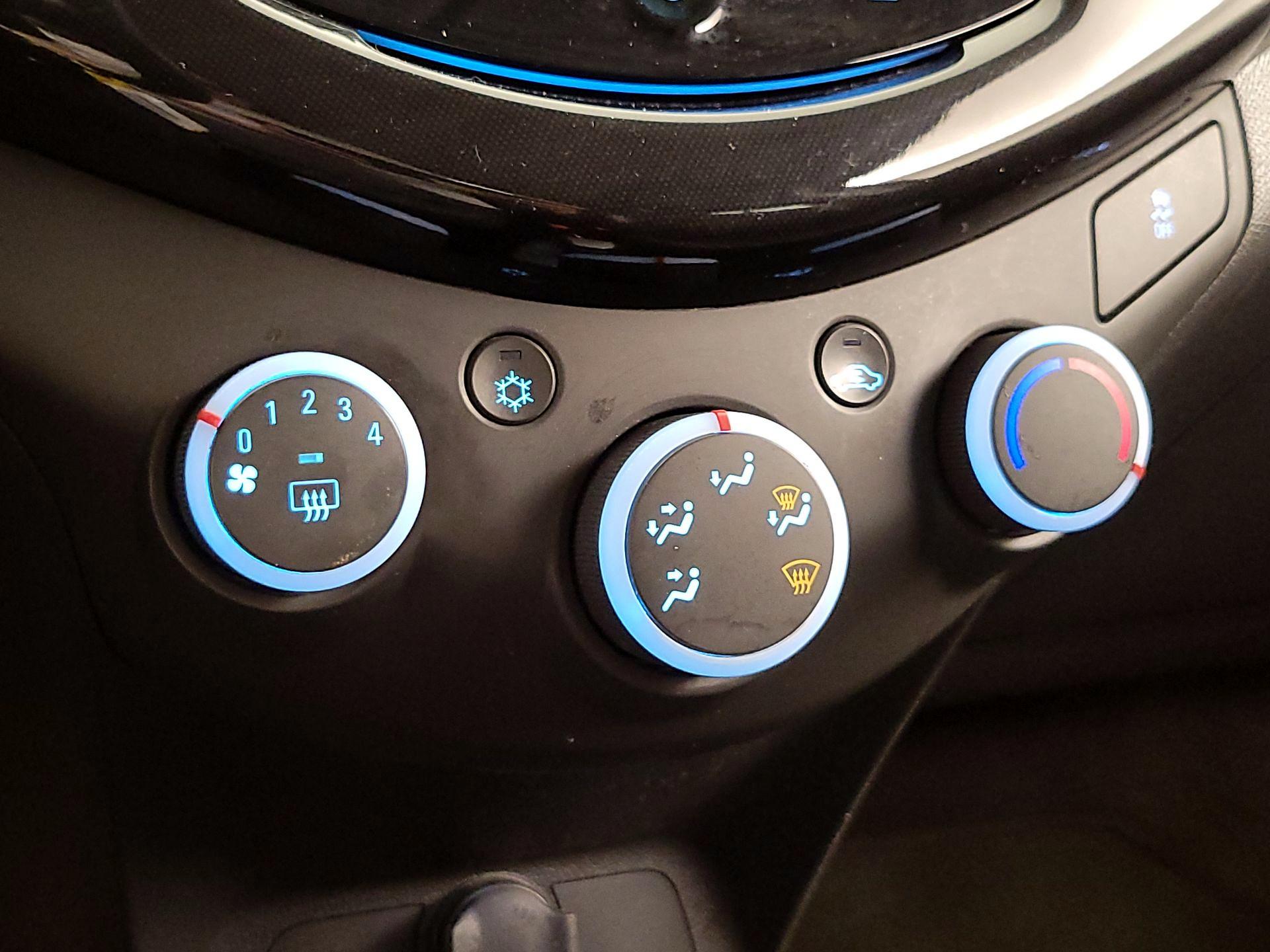 Thumbnail: 2014 Chevrolet Spark - 15