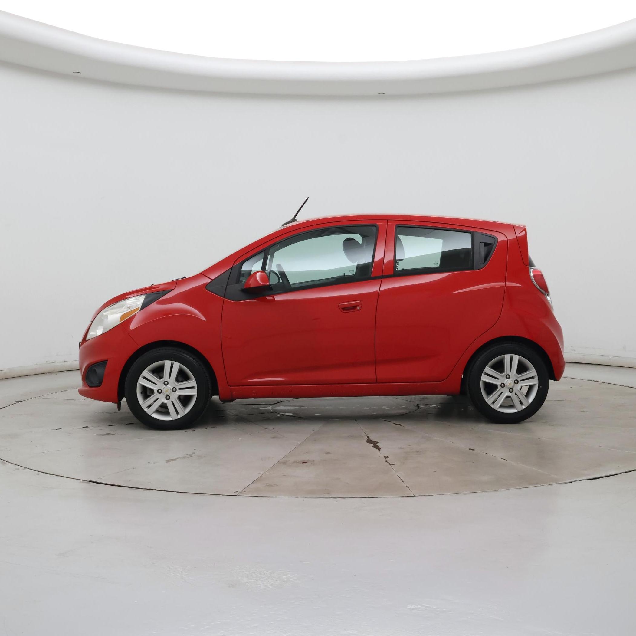 Thumbnail: 2014 Chevrolet Spark - 3