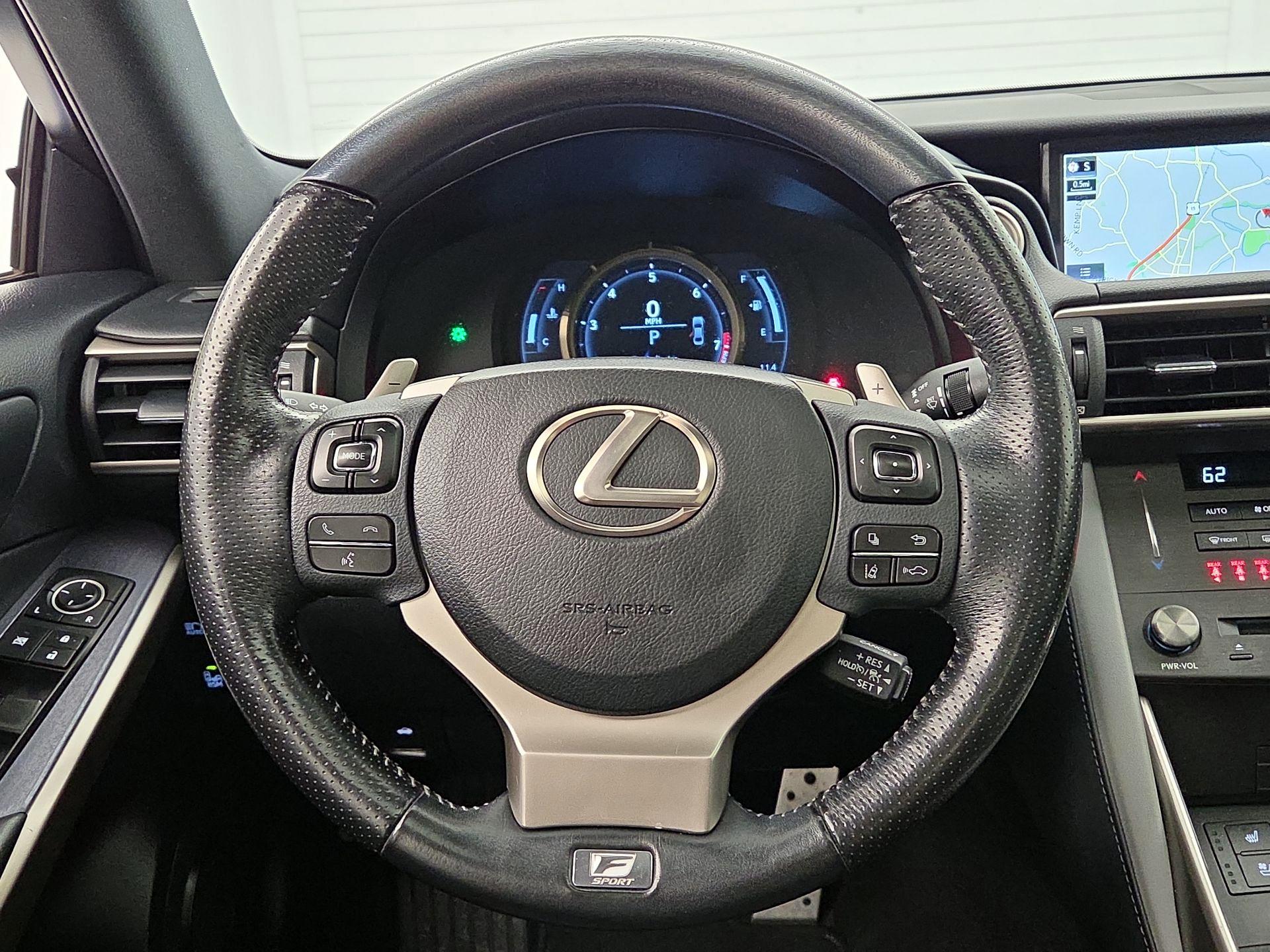 Thumbnail: 2020 Lexus IS - 10
