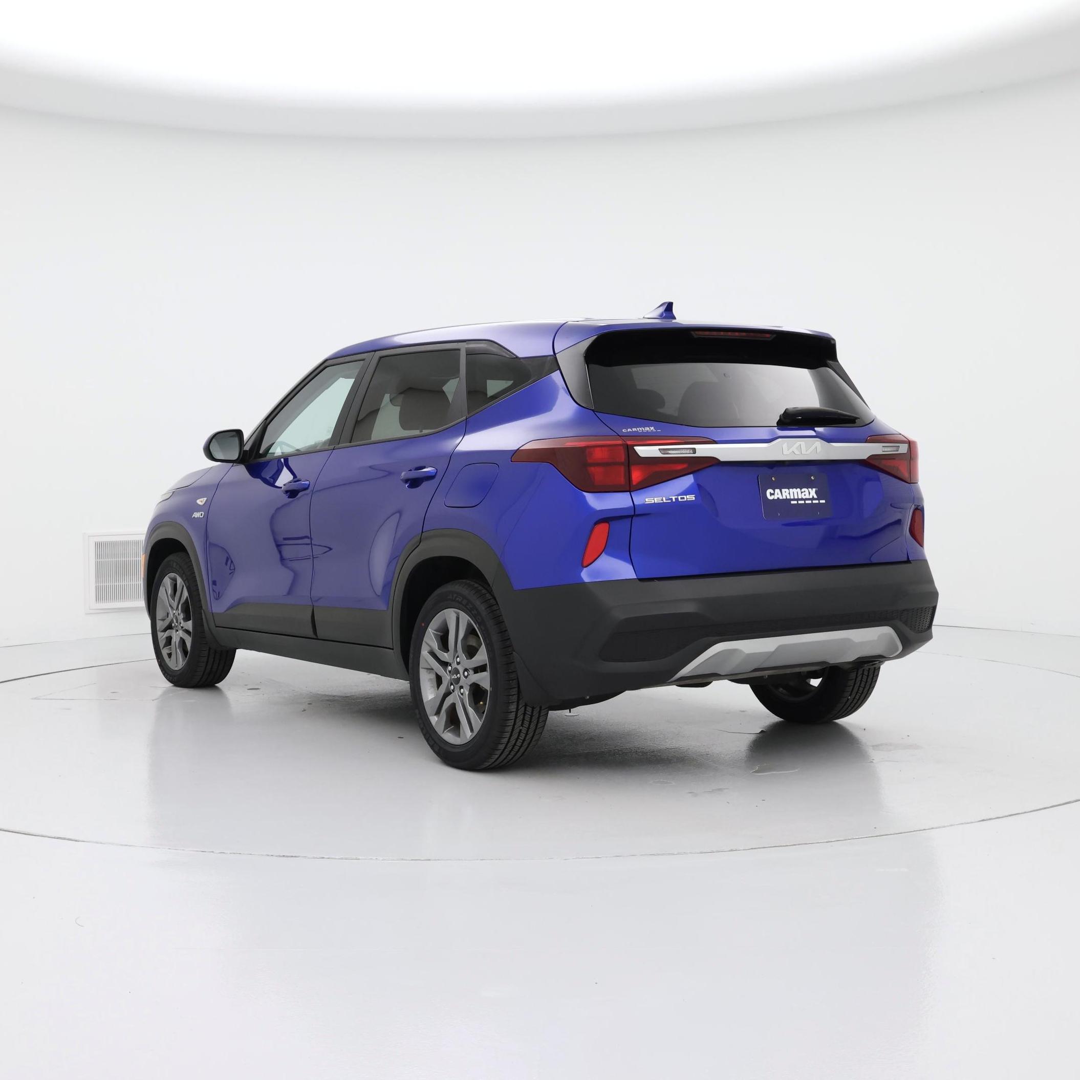 Thumbnail: 2022 Kia Seltos - 2