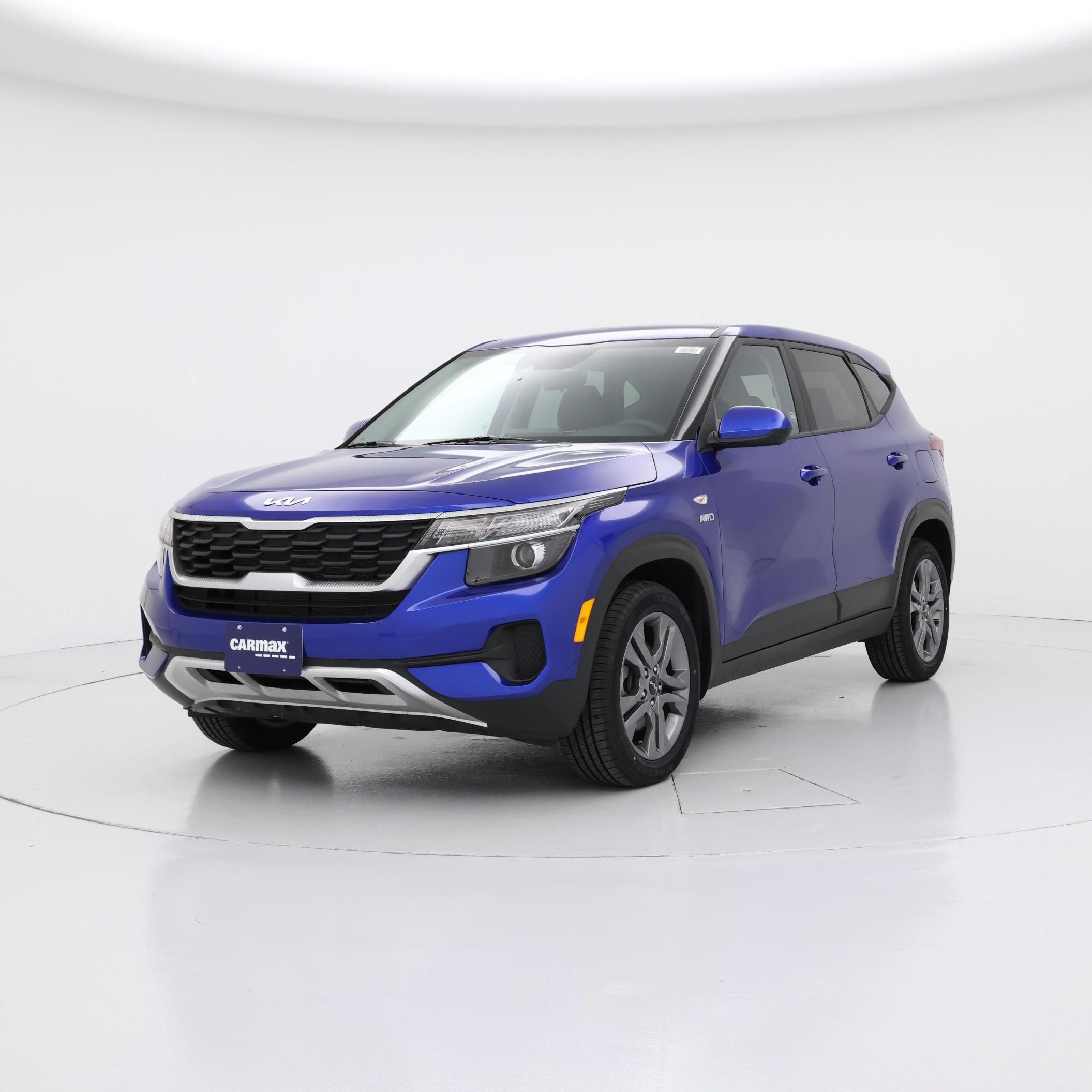 Thumbnail: 2022 Kia Seltos - 4