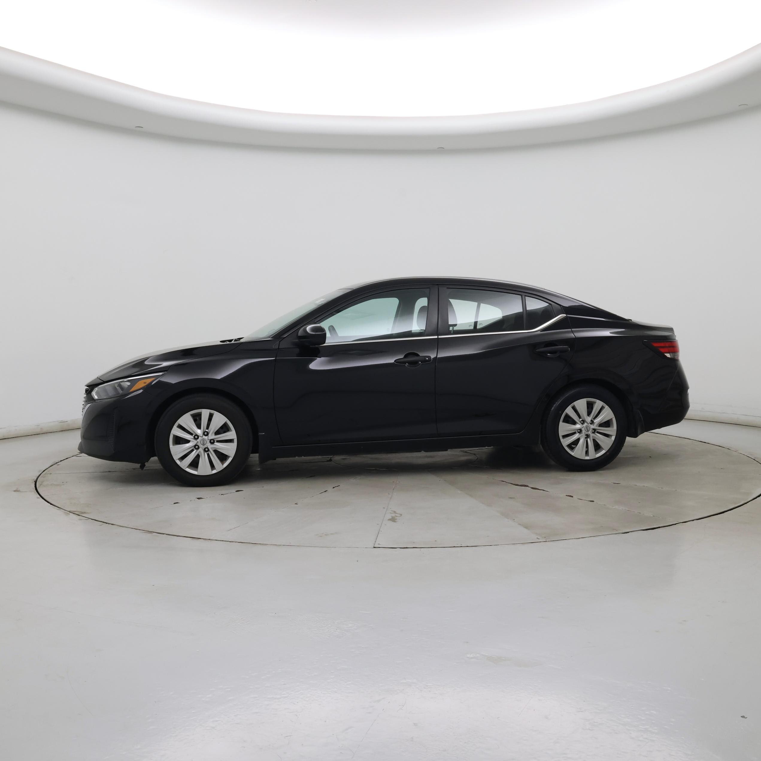Thumbnail: 2024 Nissan Sentra - 3