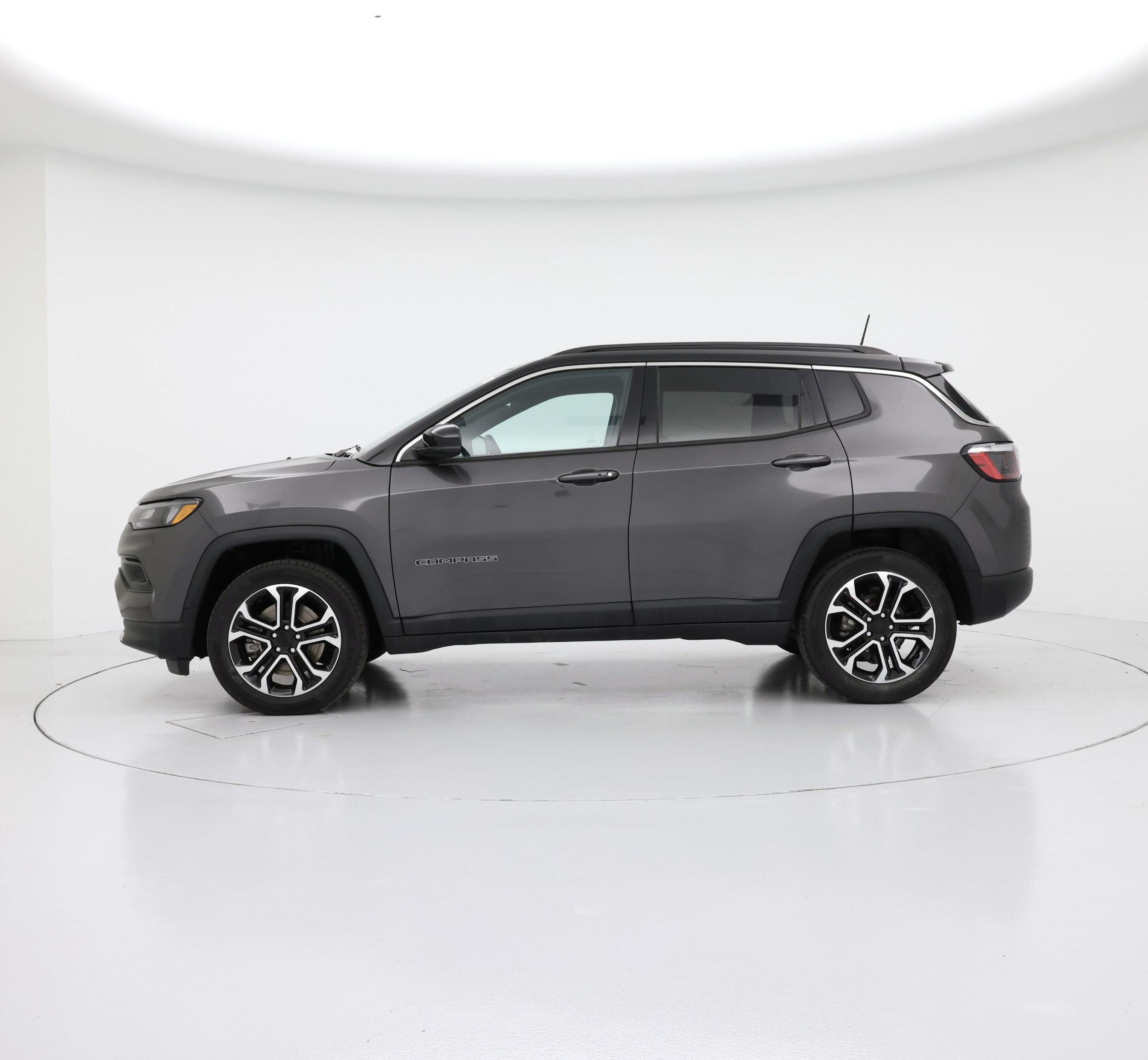 Thumbnail: 2023 Jeep Compass - 3