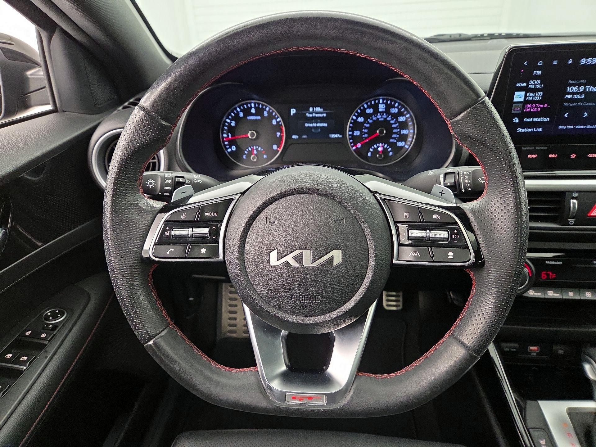 Thumbnail: 2023 Kia Forte - 10