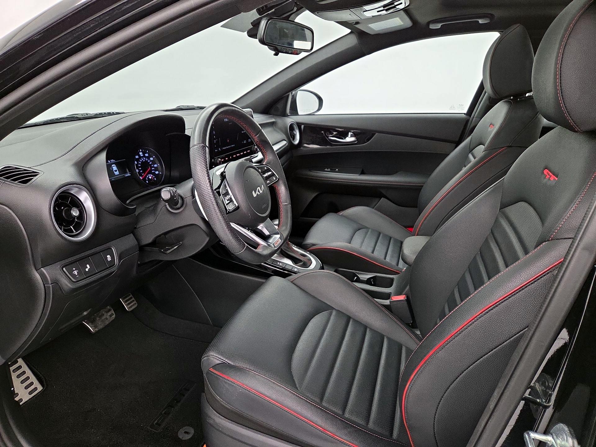 Thumbnail: 2023 Kia Forte - 11