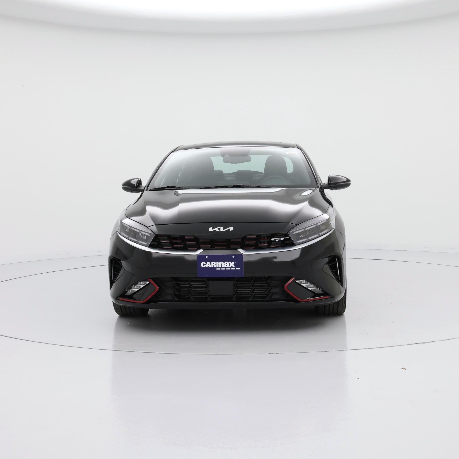 Thumbnail: 2023 Kia Forte - 5