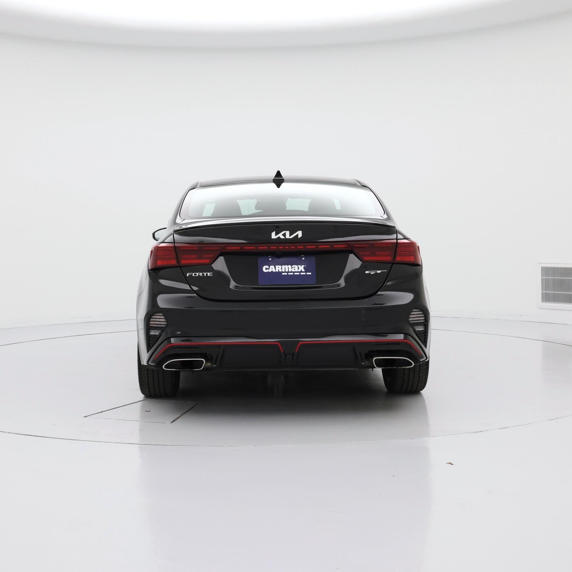 Thumbnail: 2023 Kia Forte - 6